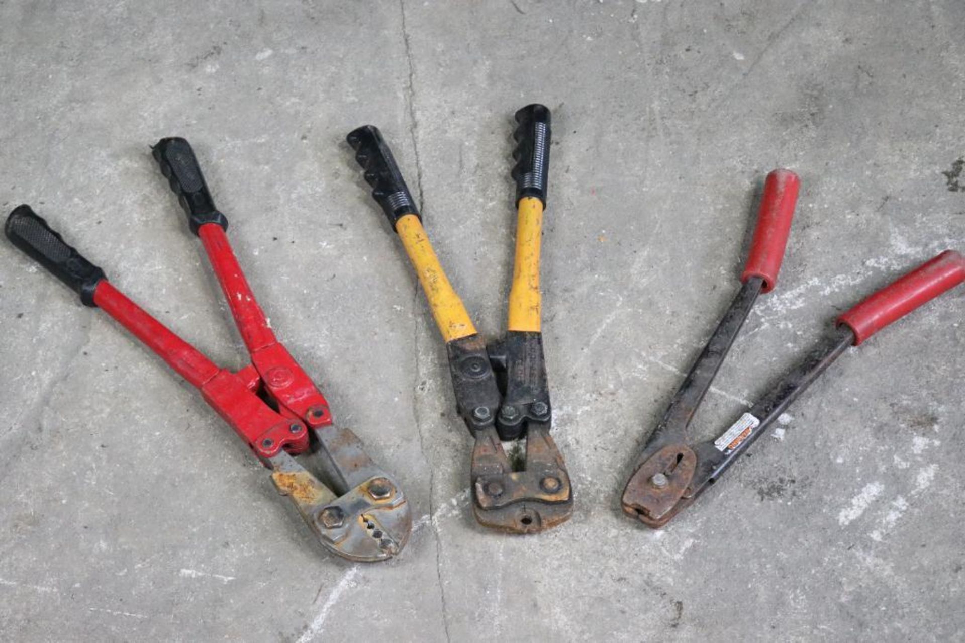 3 Pairs of Bolt Cutters