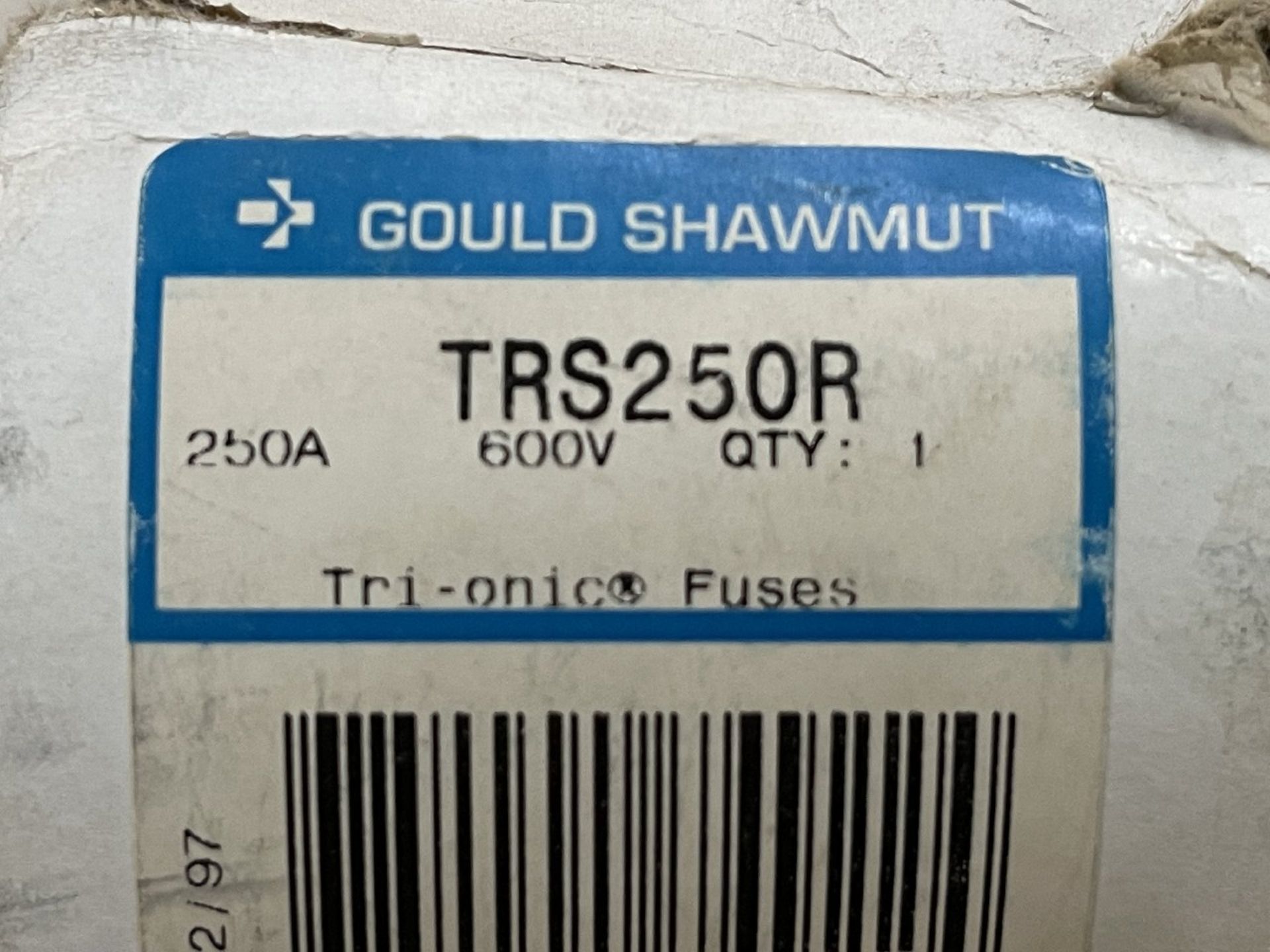 Gould Shawmut Fuses - Image 2 of 2