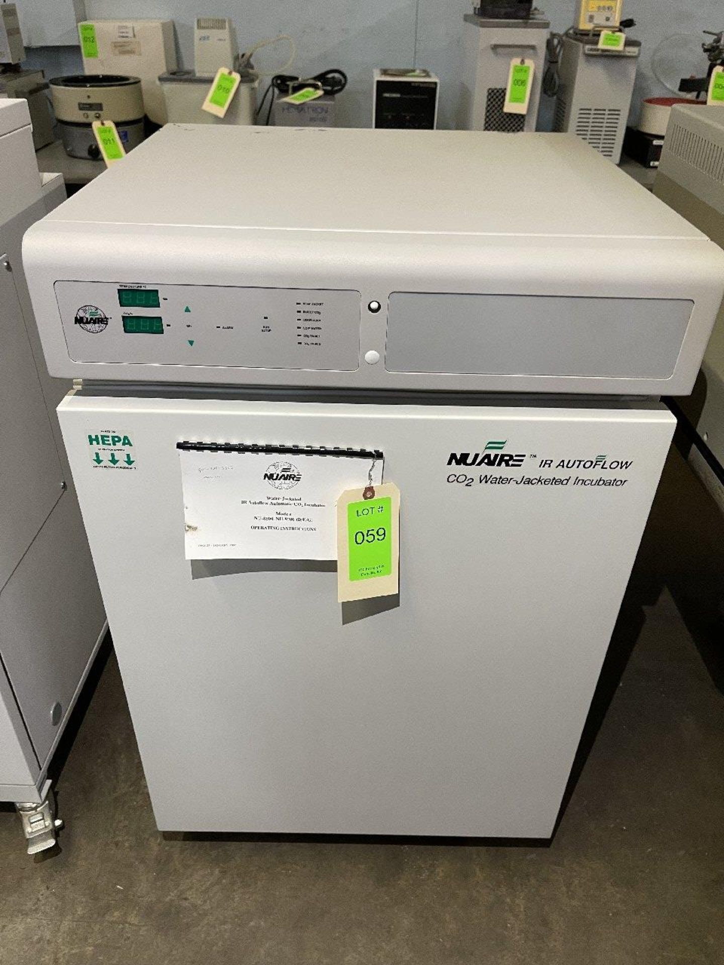 Nuaire IR Auto Flow CO2 Water-Jacketed Incubator