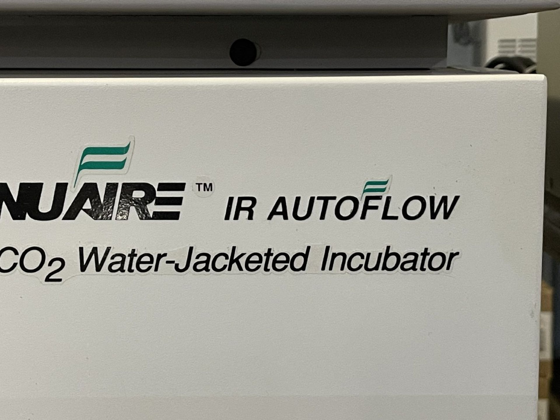 Nuaire IR Auto Flow CO2 Water-Jacketed Incubator - Image 2 of 5