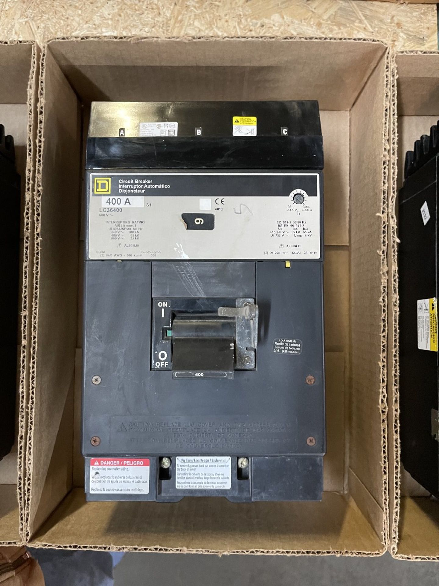 Square D 400 Amp Circuit Breaker - Image 2 of 2