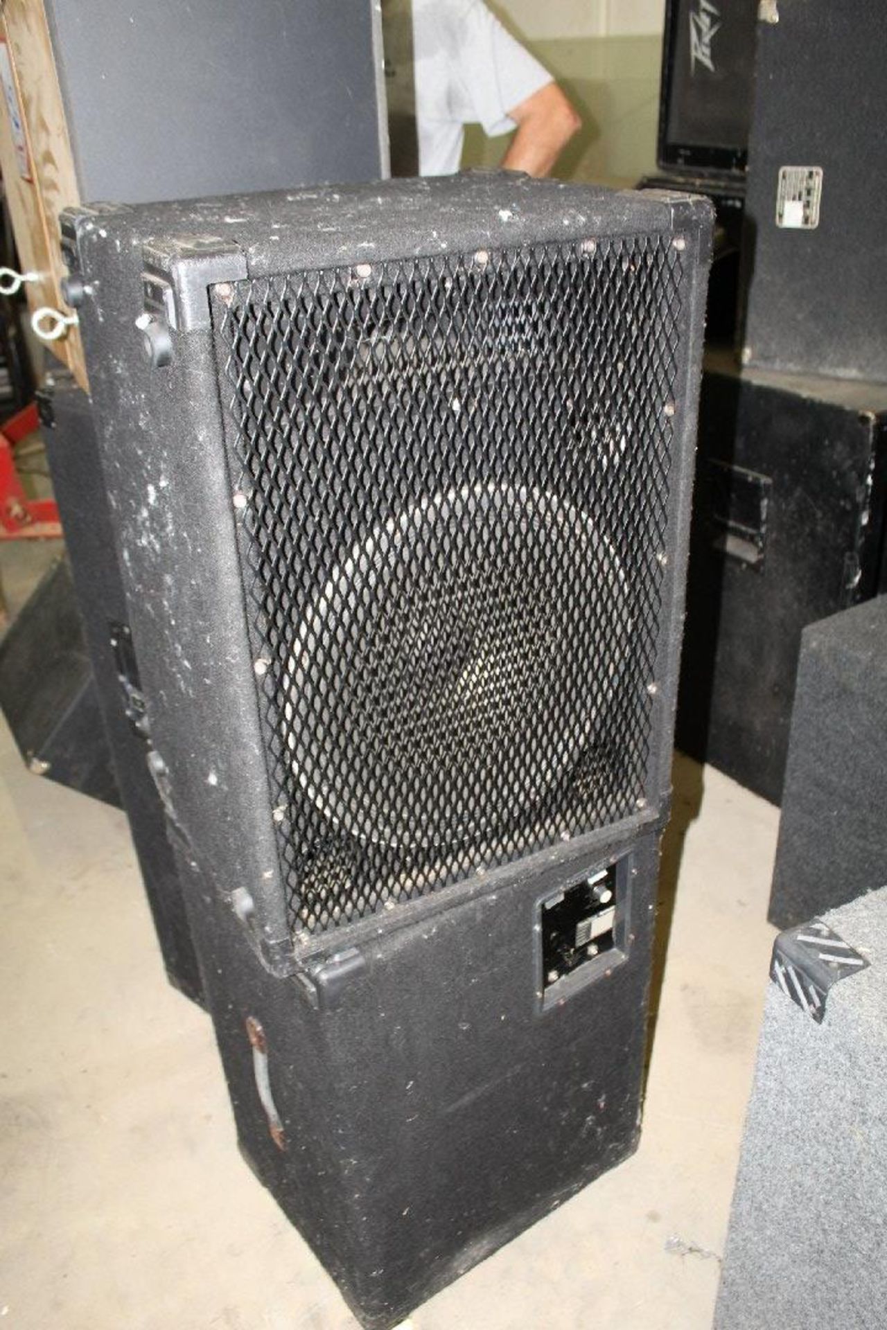 Pair Soundtech CX 2 speakers
