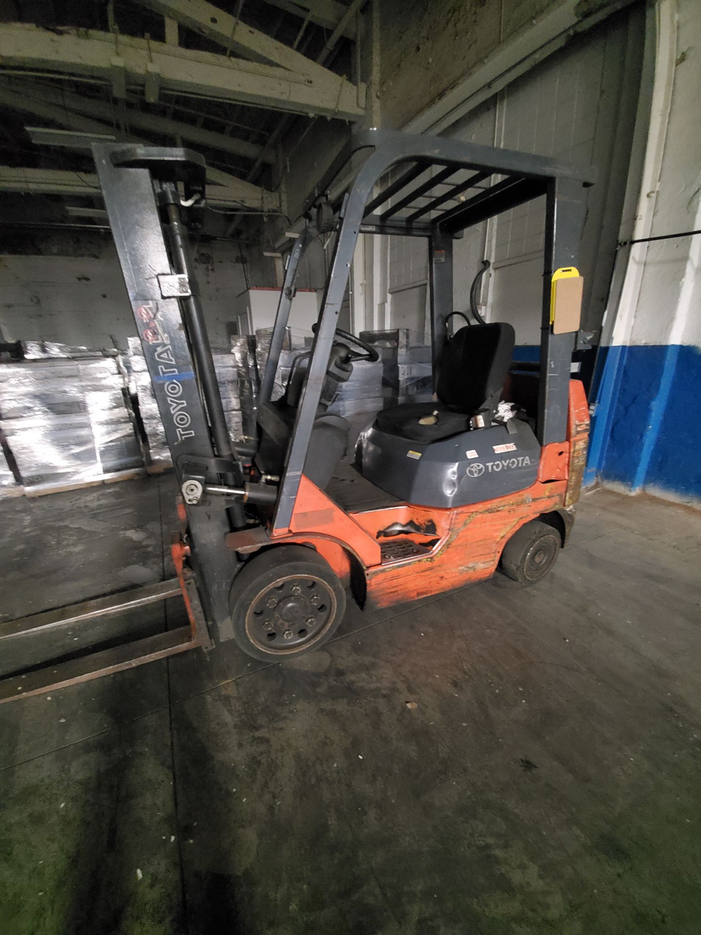 5,000 approx Toyota Propane Forklift.