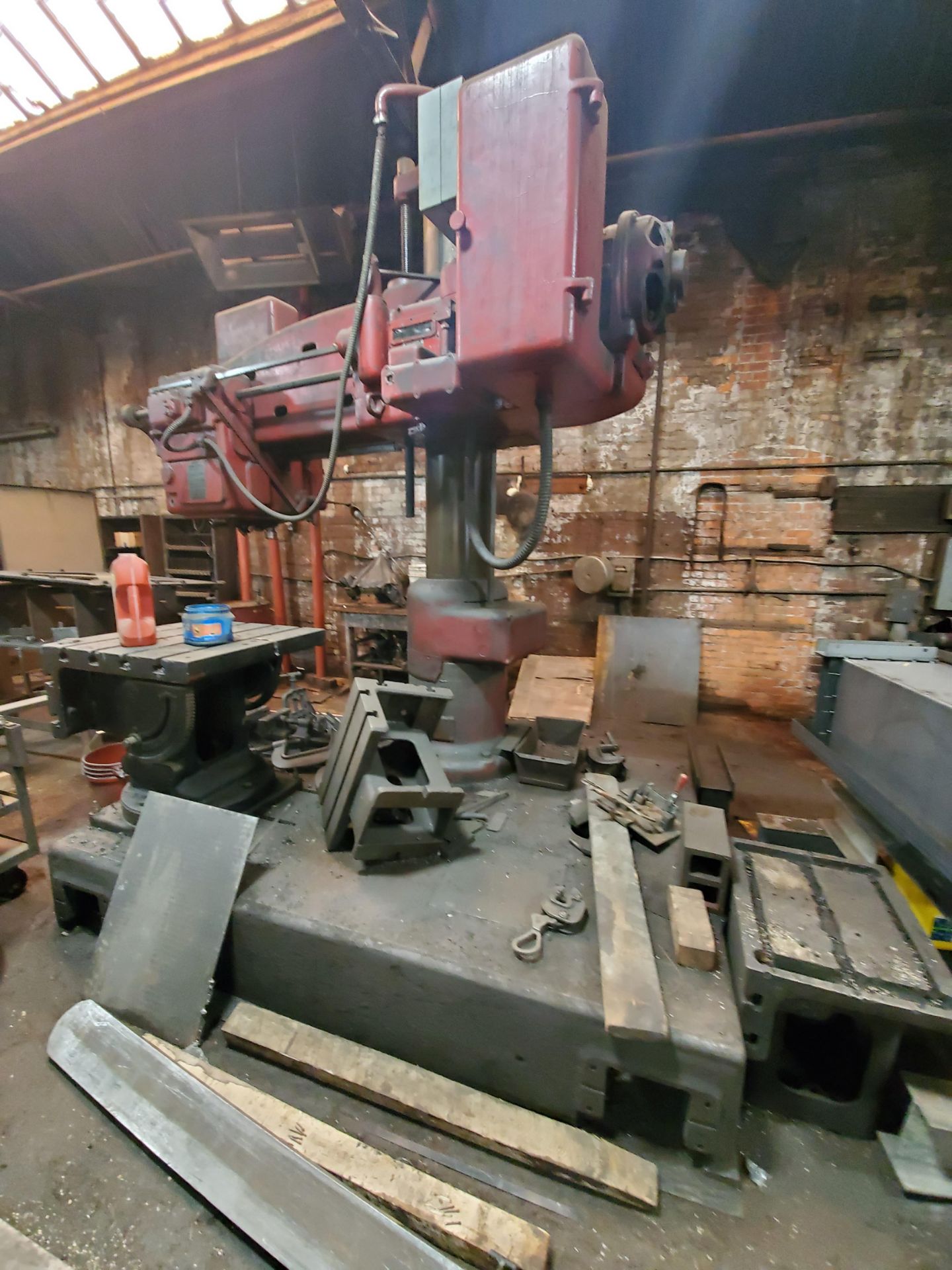 American Hole Wizard Radial Arm Drill - Image 2 of 10