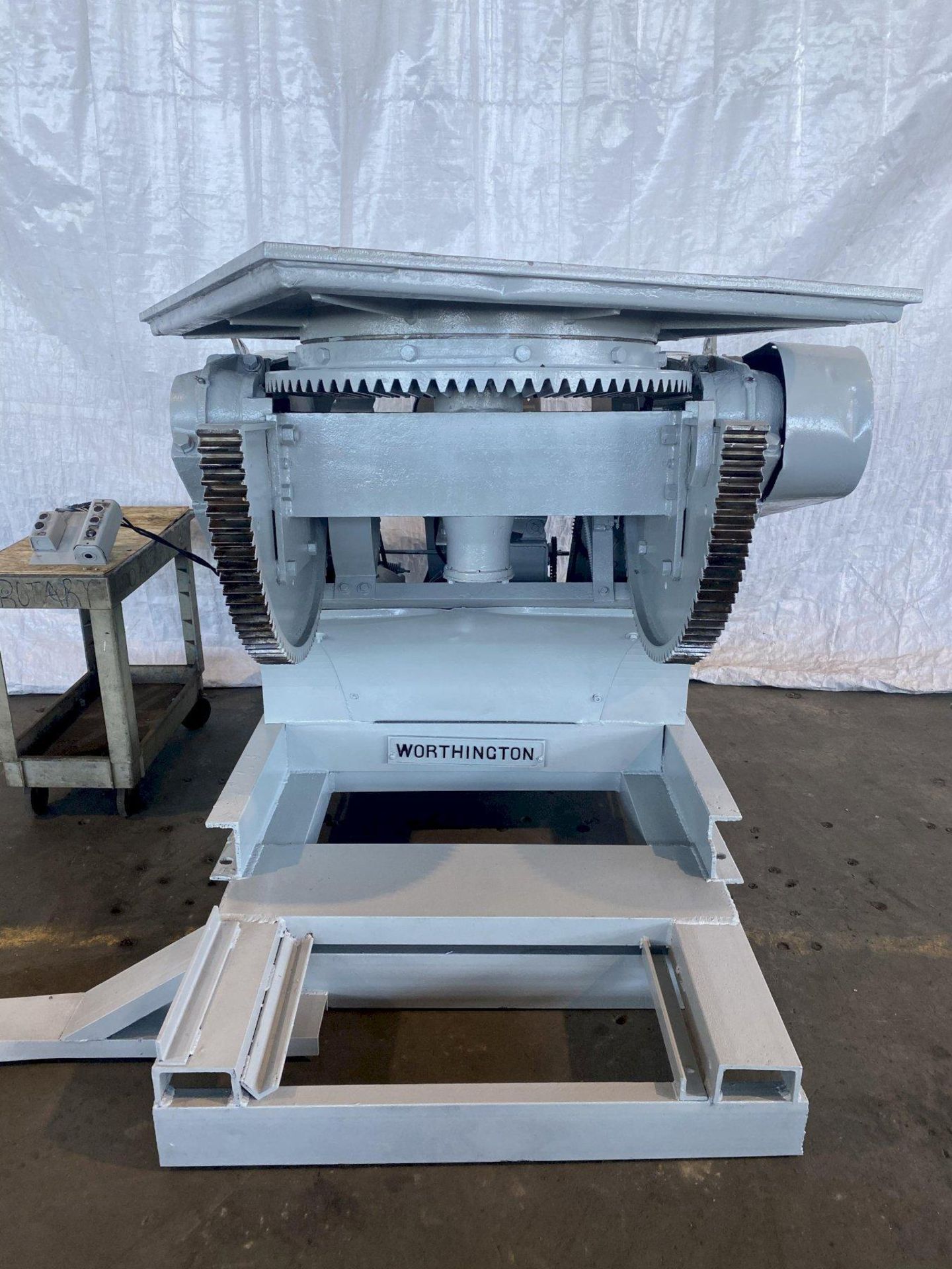 6,000 lb. Worthington 60D Welding Positioner