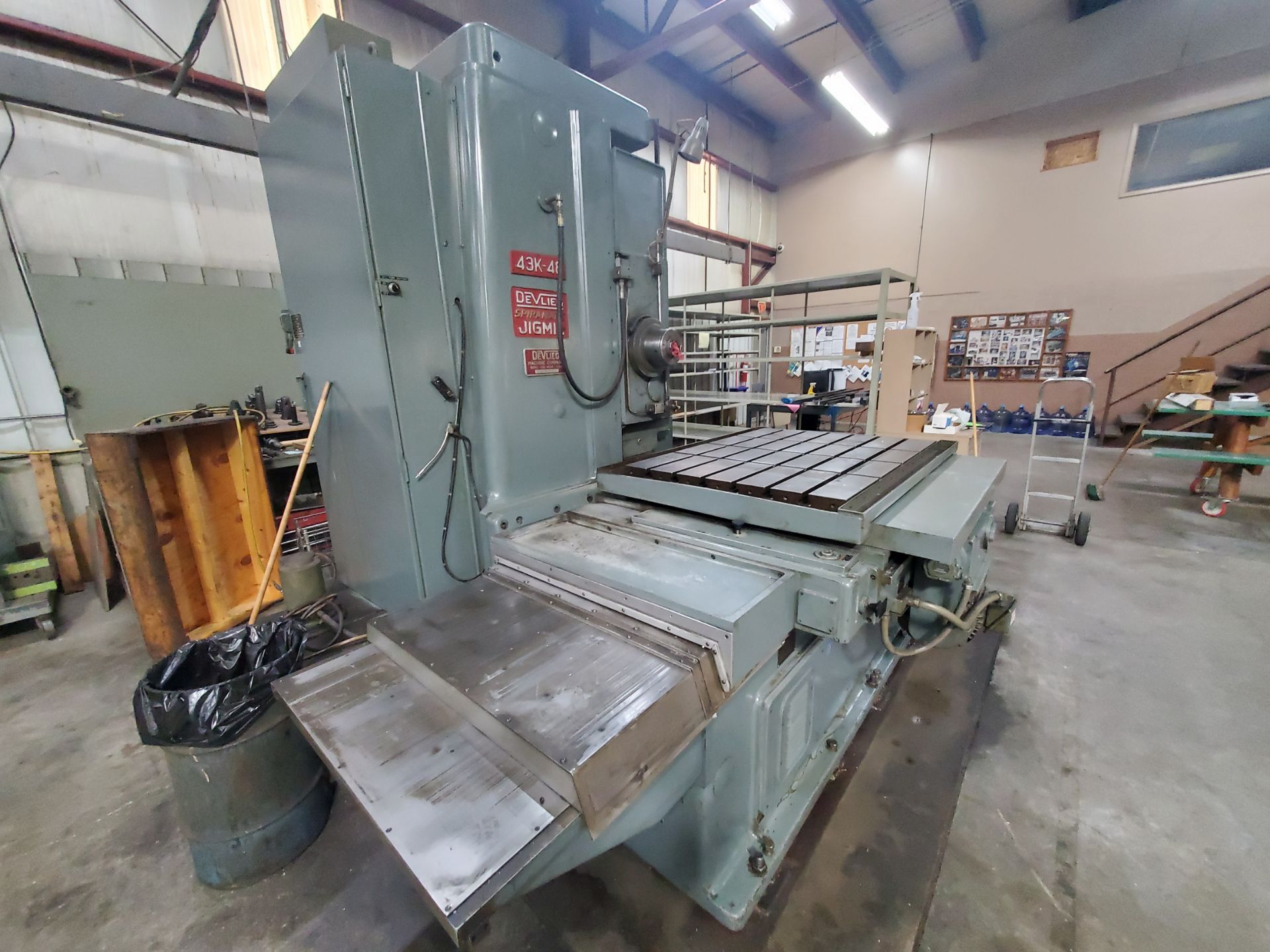 DeVlieg 43K-48 Spiramatic Jig Mill - Image 3 of 22