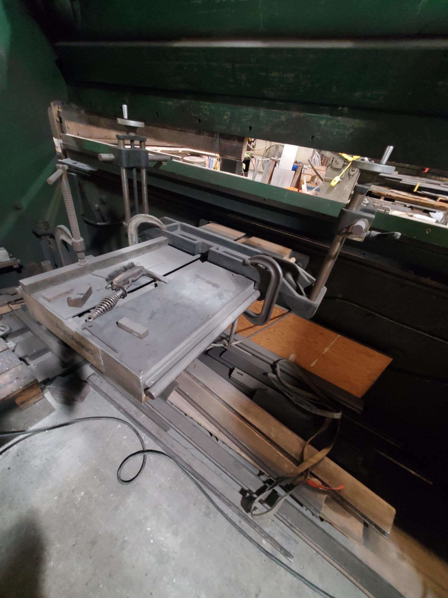 150 ton x 12' Chicago Mechanical Press Brake w/ Hurco Autobend IV Controls - Image 7 of 17