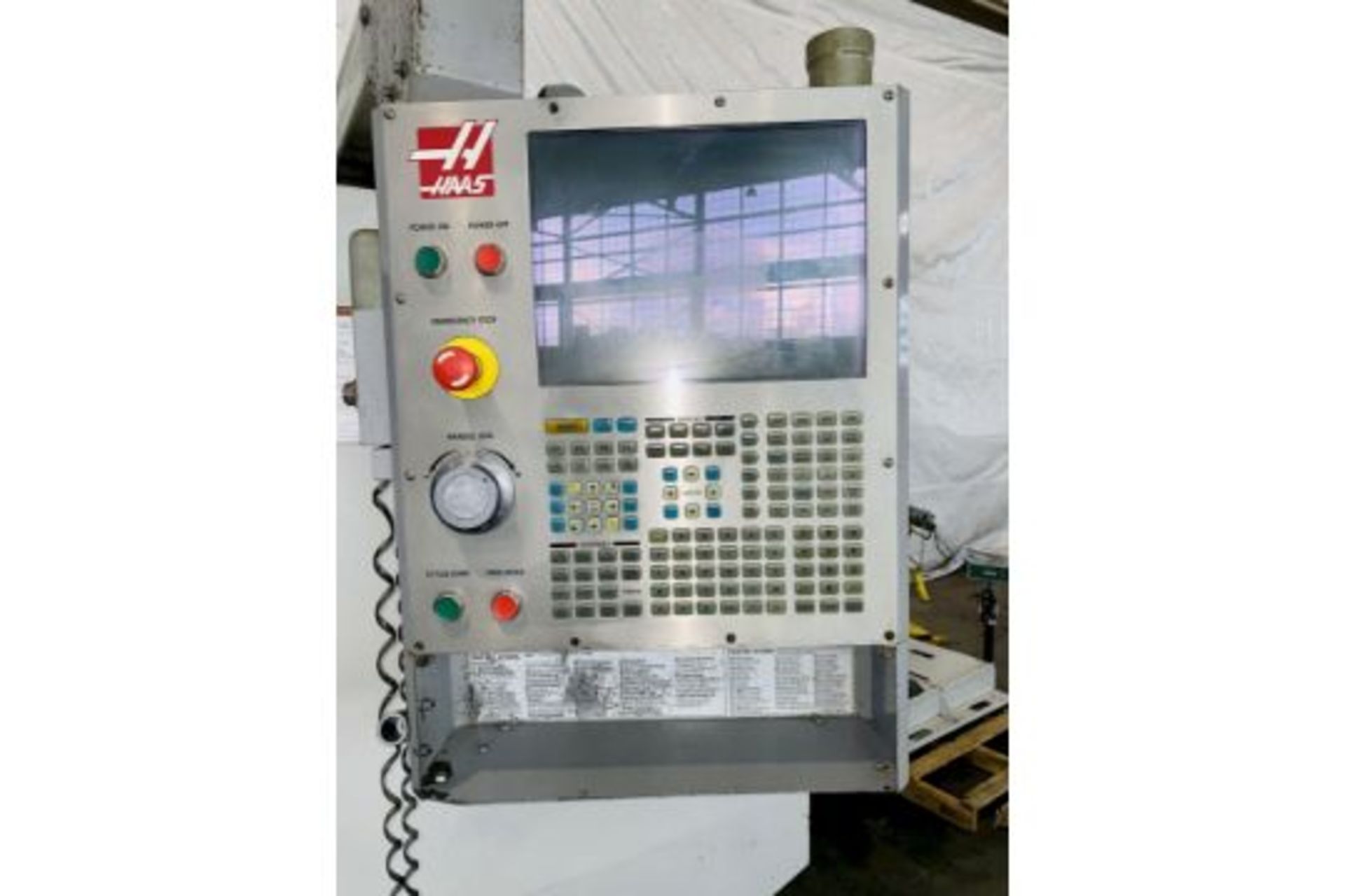 (2006) HAAS VF-7D/40 CNC VERTICAL MACHINING CENTER - Image 13 of 15