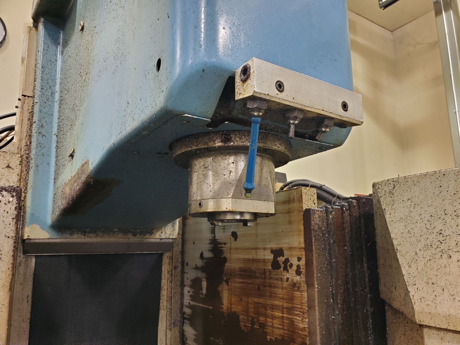 Mazak VTC-30C Vertical Maching Center - Image 3 of 9