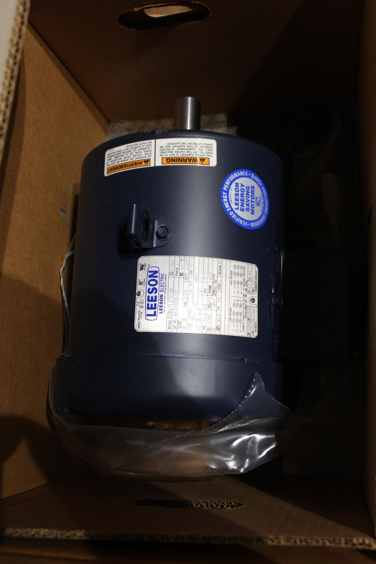 (2) NEW LEESON 560 VOLT MOTORS, LOCATION, LONDON, ONTARIO - Image 3 of 3