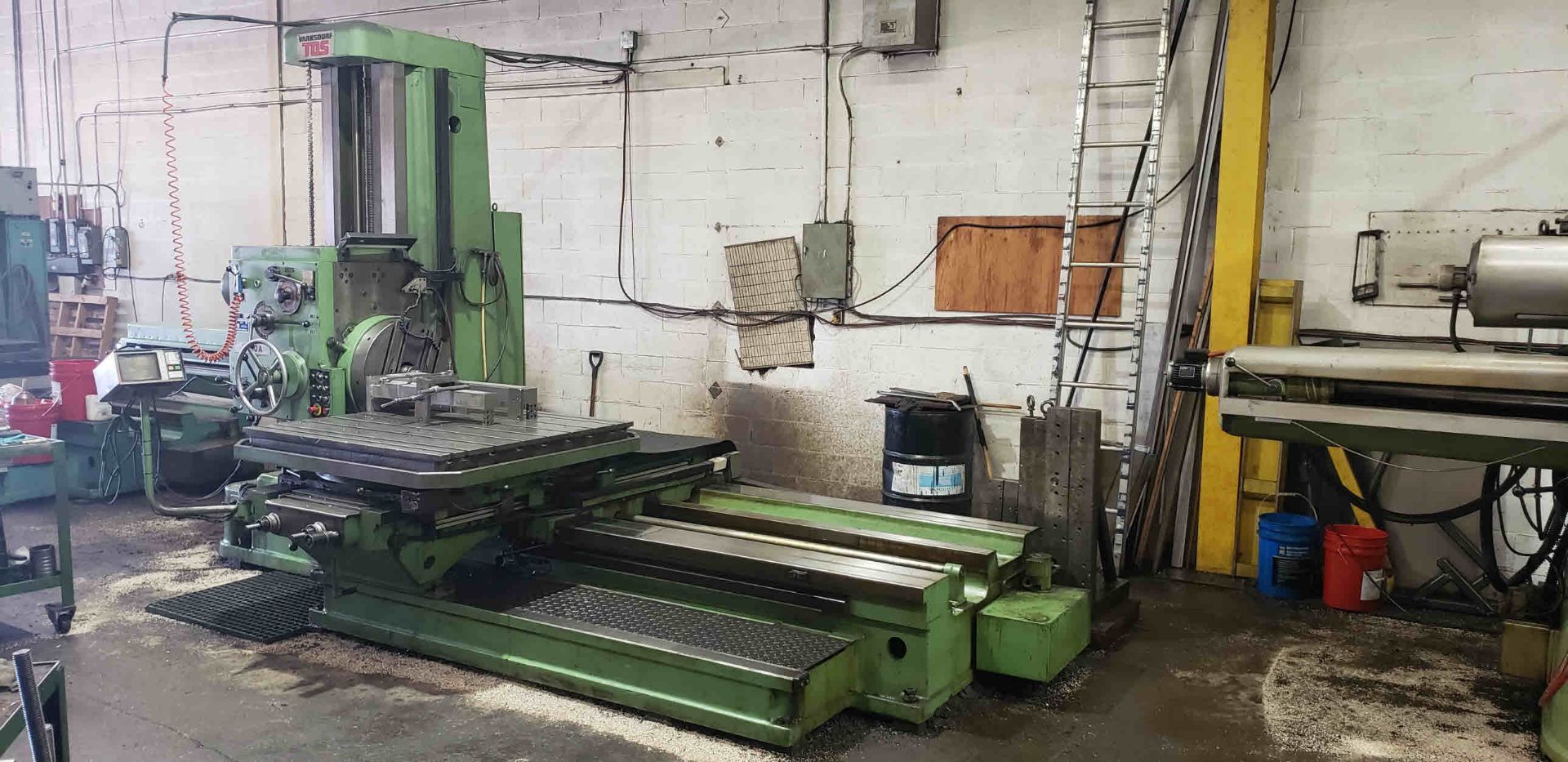 Tos W100A Horizontal Boring Mill (1998), LOCATION, MISSISSAUGA, ONTARIO