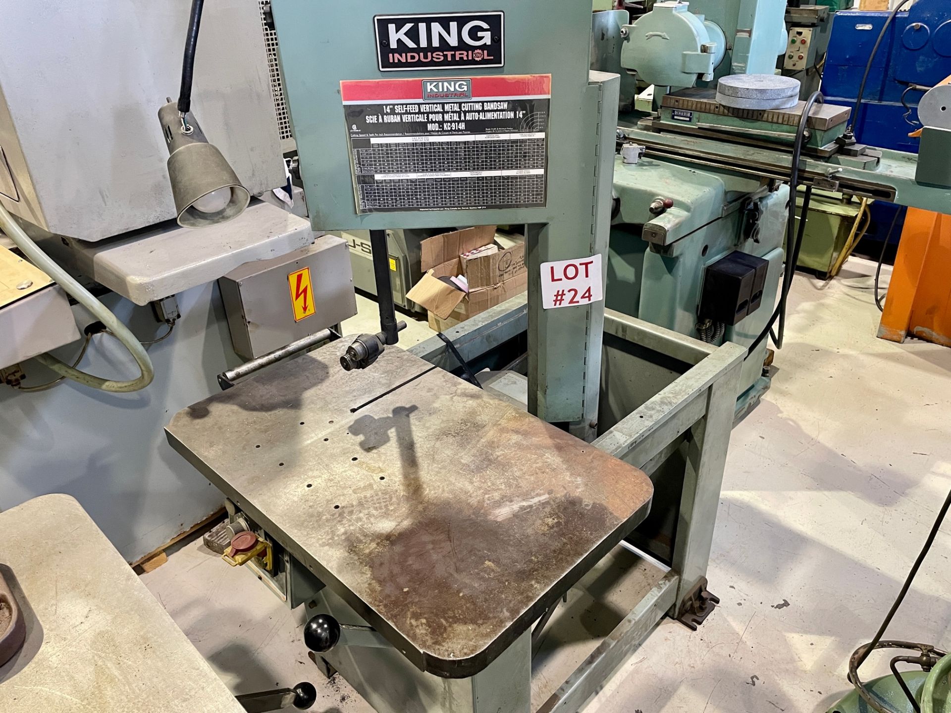 KING BANDSAW, MODEL 914H, 8'', THROAT, 14'' HEIGHT, LOCATION, MONTREAL, QUEBEC