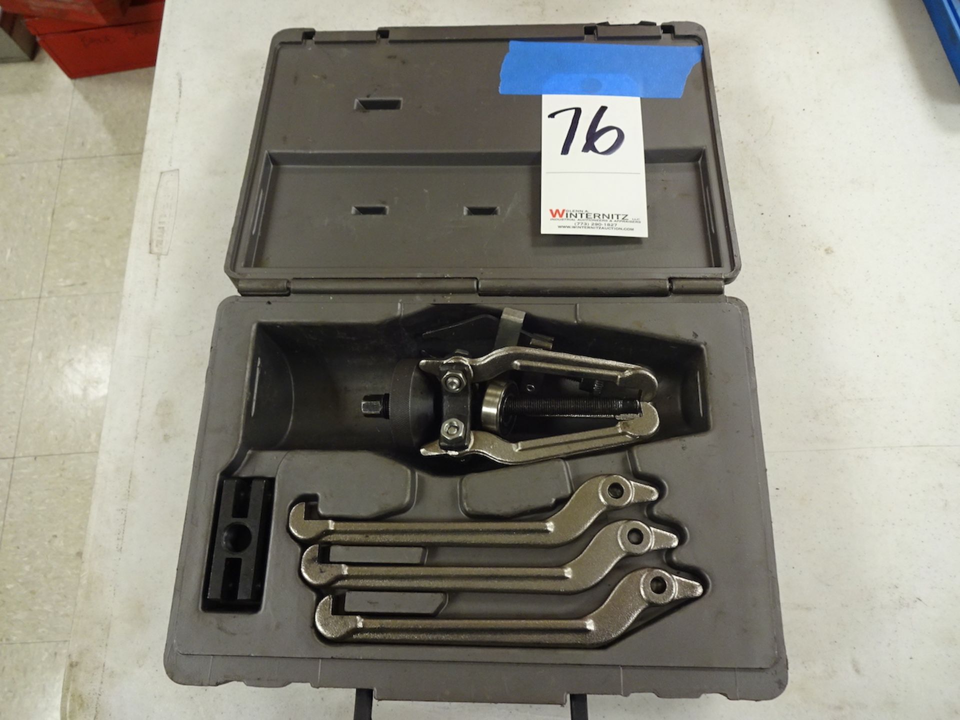 SPX 1182 Cone Type Gear Puller Set