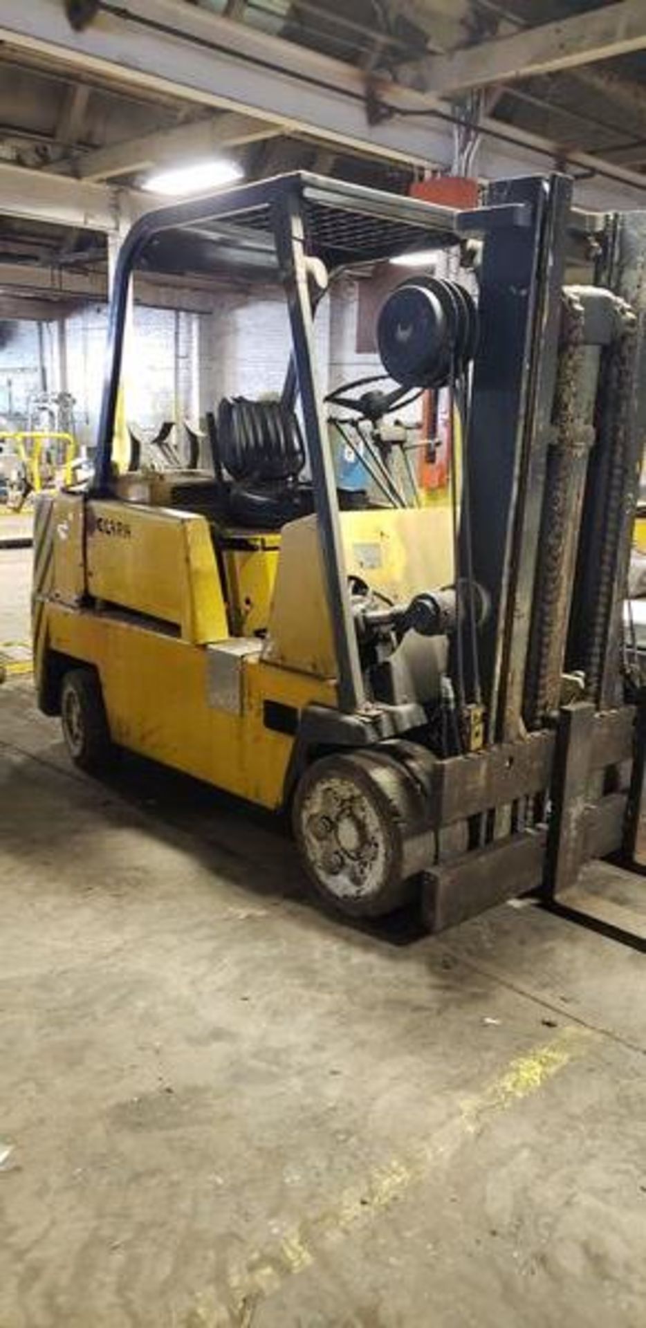 CLARK FORK LIFT C100 , 10,000 LB CAP - AS IS - Image 2 of 10