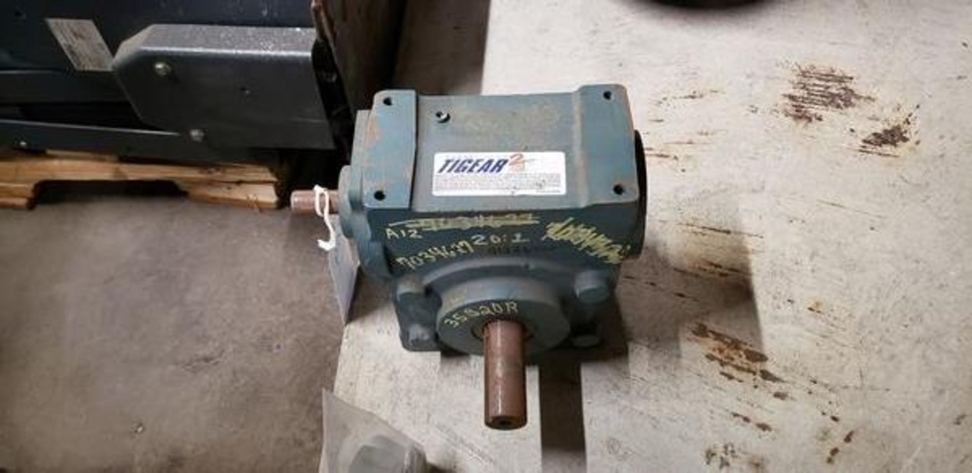 DODGE TIGEAR 2 REDUCER 35S20R - Image 2 of 3