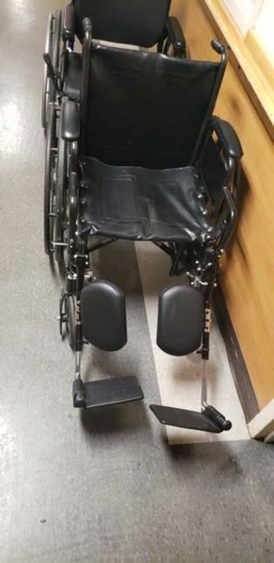 2 ASSORTED WHEEL CHAIRS GX AND K2 LITE - Image 3 of 7