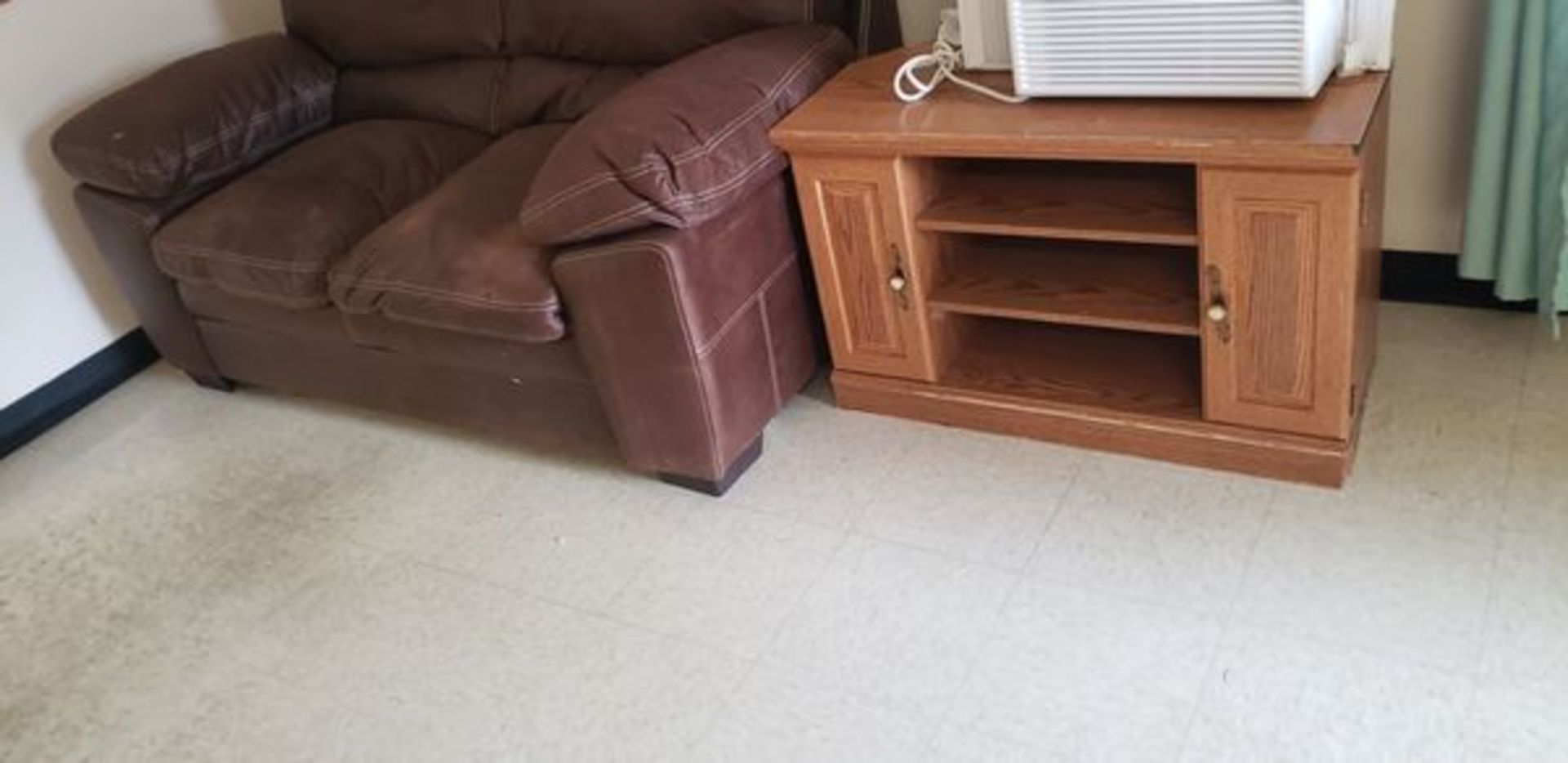 BROWN LOVE SEAT AND TV STAND - Image 3 of 3