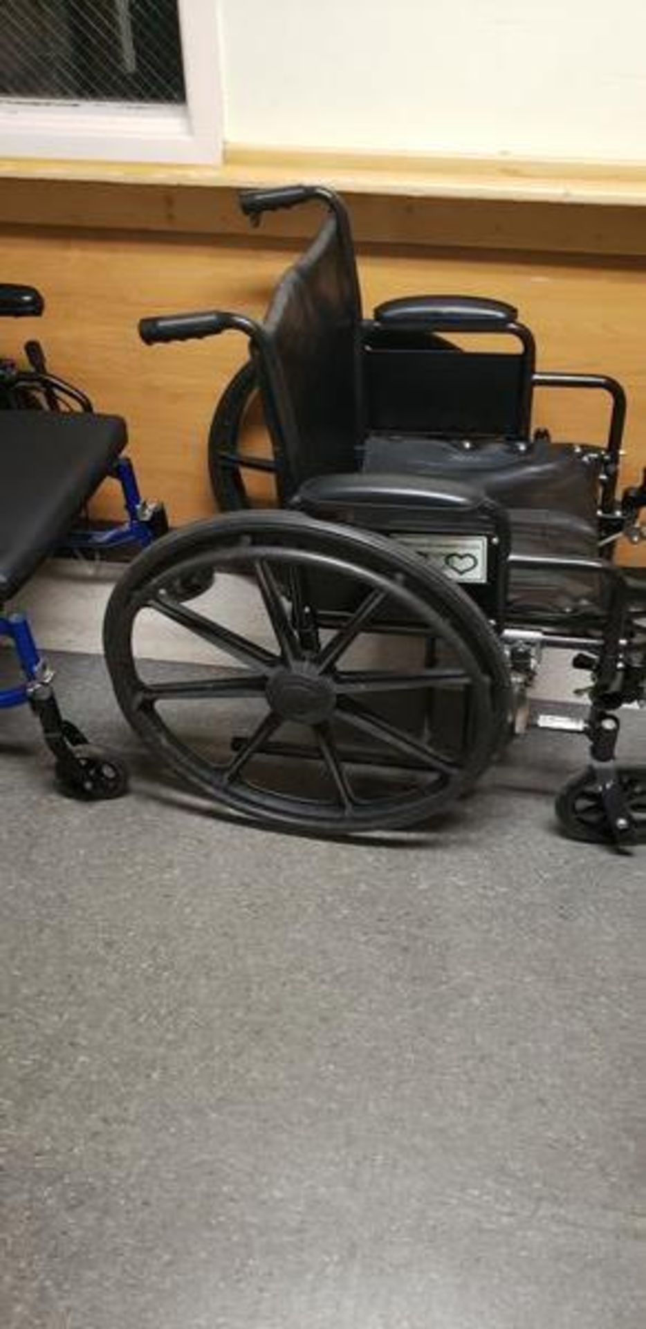 2 ASSORTED WHEEL CHAIRS GX AND K2 LITE - Image 4 of 7