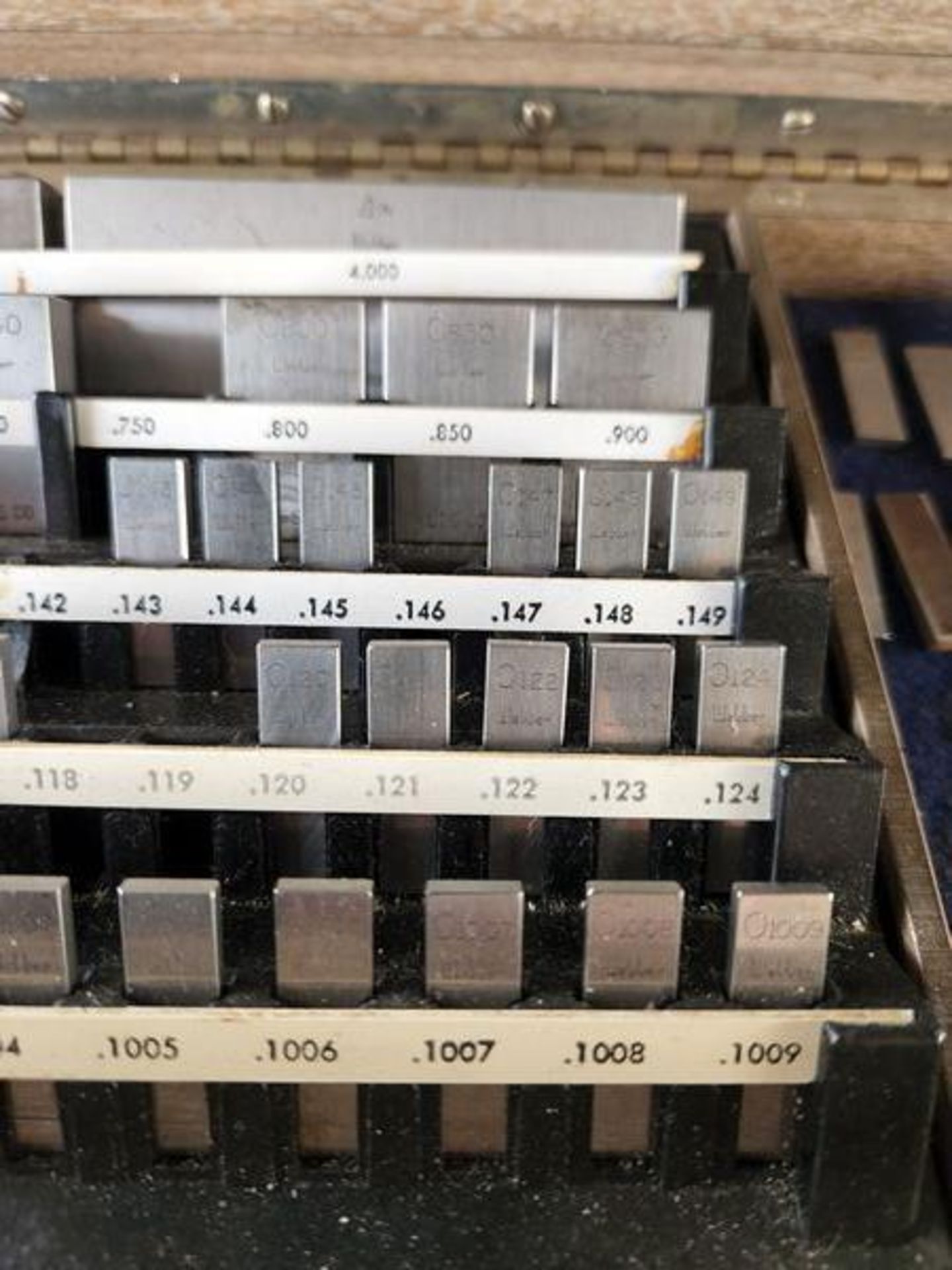 STARRETT MODEL RS84A1 STEEL GAGE BLOCK SET HAS 69 OUT OF 81 BLOCK WITH 12 DUPLICATES - Bild 8 aus 8