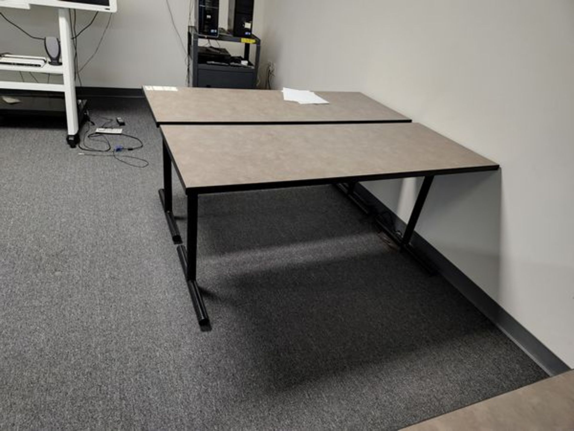 SET OF 2 TABLES 5' X 2' - Image 2 of 2