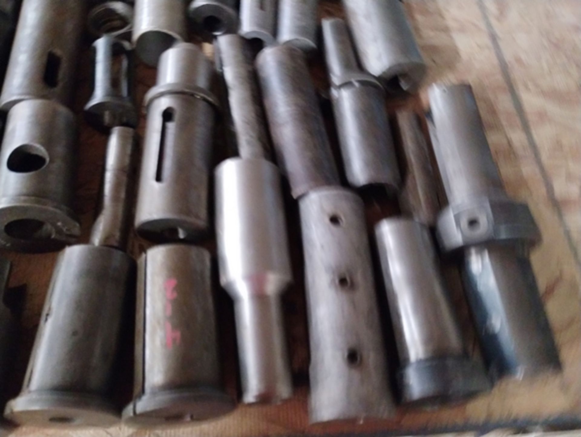 LOT OF ASSORTED TOOL HOLDERS - Image 4 of 4