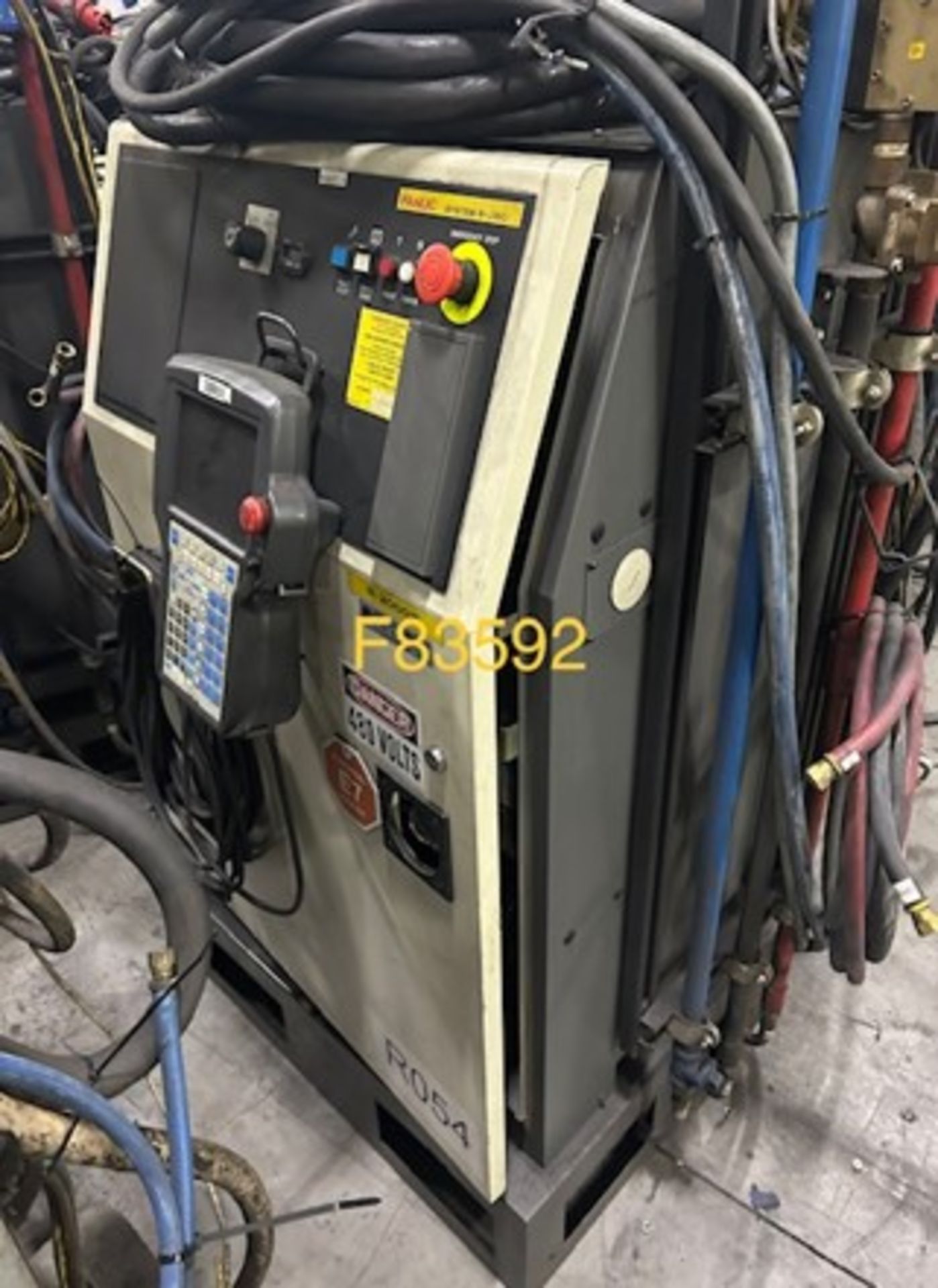 FANUC ROBOT R2000IB/210F WITH R-J3IC CONTROLS, CABLES AND TEACH PENDANT, YEAR 2007, SN F83592 - Image 2 of 3