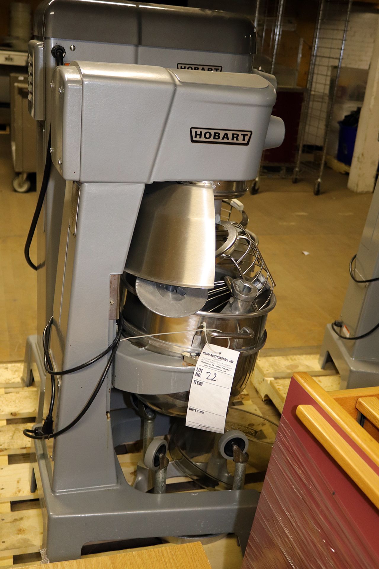 Hobart Commercial Mixer Model D300 with bowl and attachments - Image 2 of 4