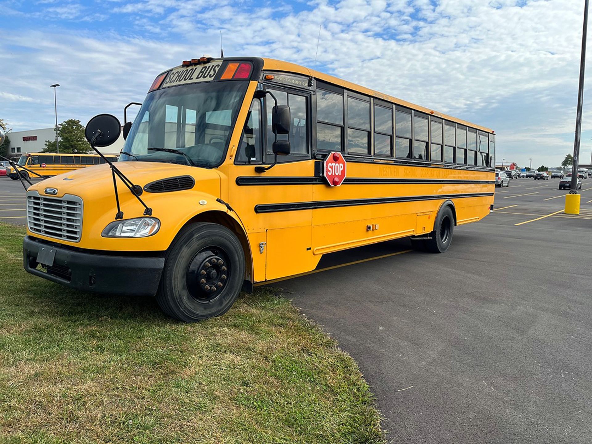 2008 72-passenger Thomas SAF-T-LINER C2, 118,028 miles, MBE900 6.4L Mercedes Engine 210 hp, - Image 2 of 16