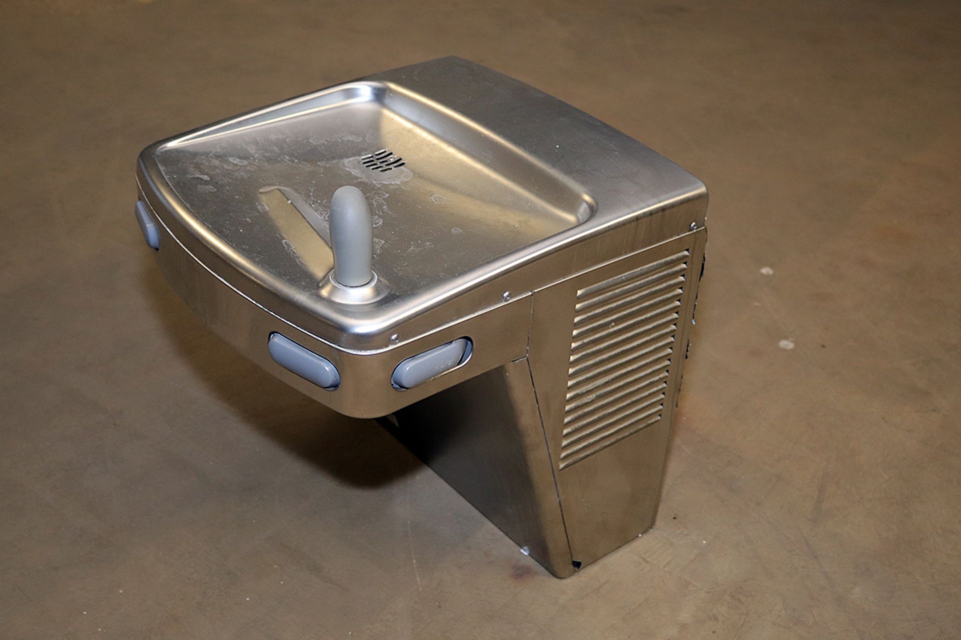 Oasis Corporation Drinking Fountain - Image 4 of 5