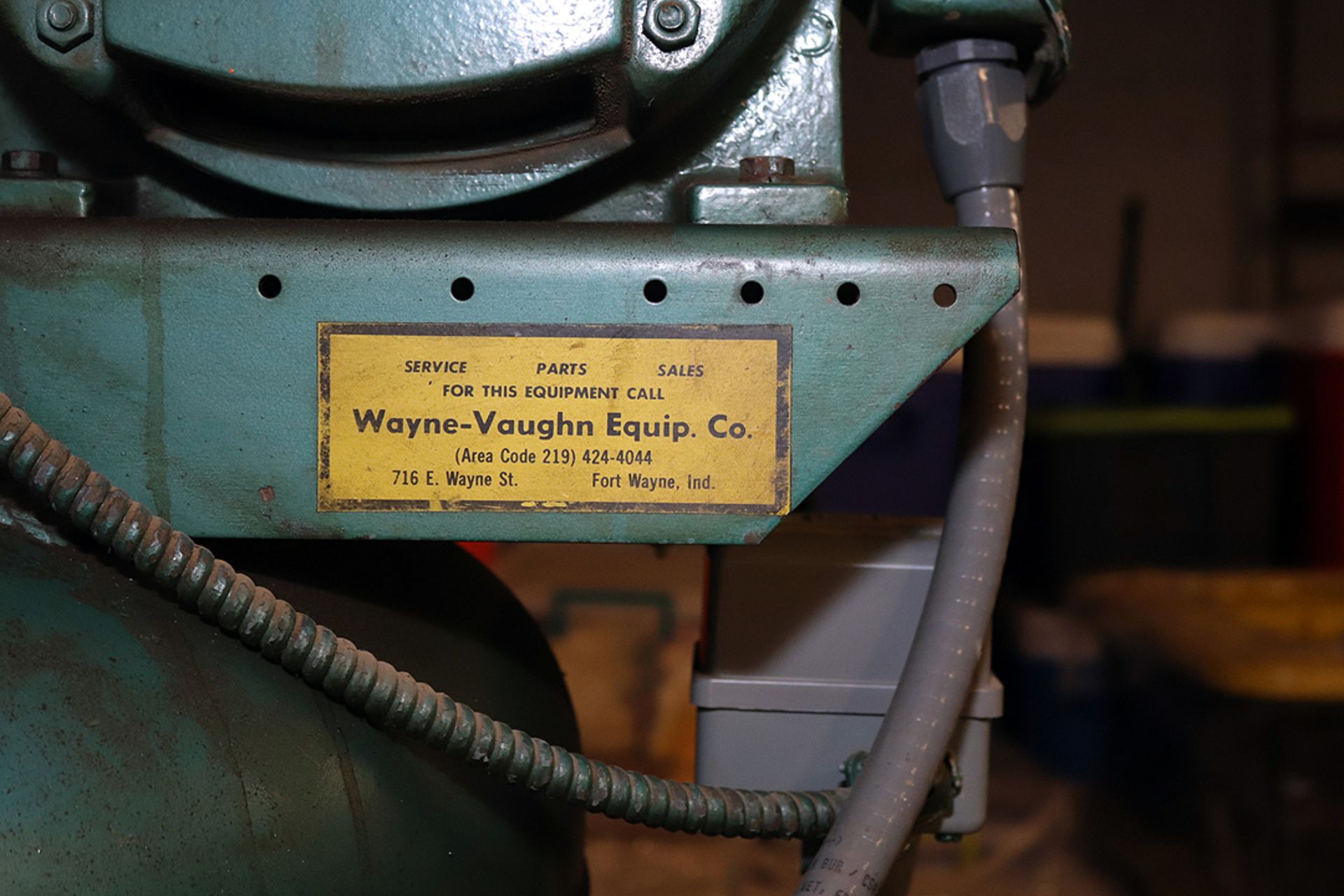 Wayne Vaughn Vertical Air Compressor - Image 2 of 7