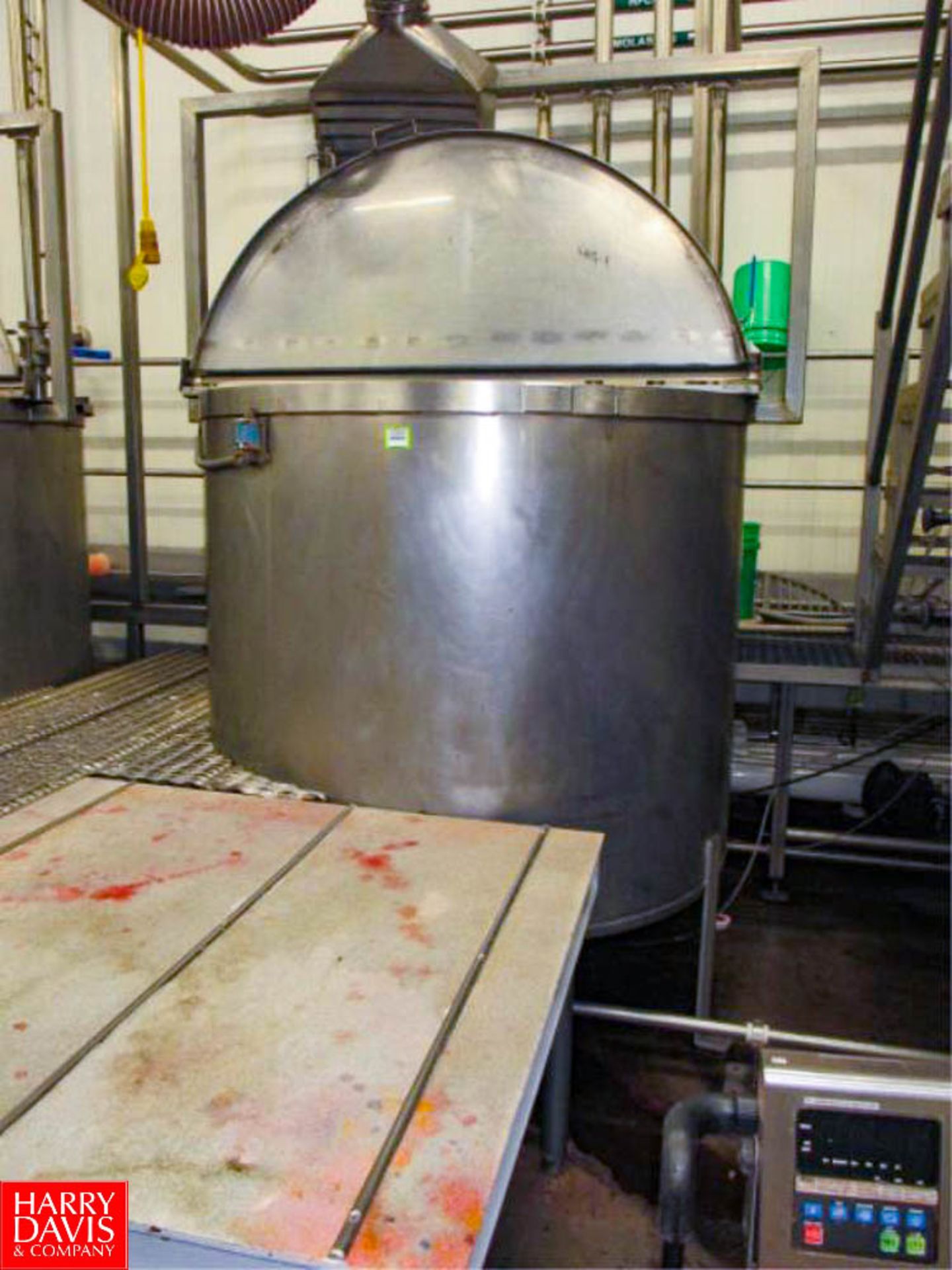 S/S Mixing Vessel with Baldor Electric Motor and Agitator HIT# 2322420 - Rigging Fee: $100