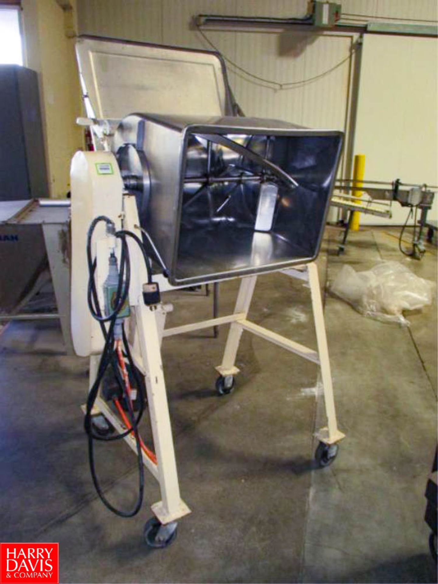 Industrial Ribbon Blender HIT# 2322329 - Rigging Fee: $250