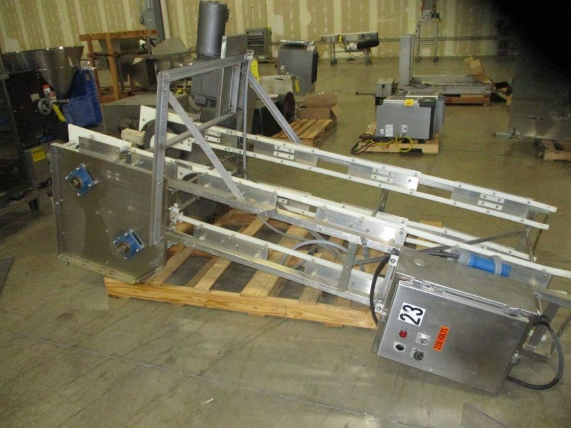 S/S Bucket Elevator (4) Sections, 24" Width x 8', 9', 10' and 11' - Riggers Fee: $600 - Image 3 of 4