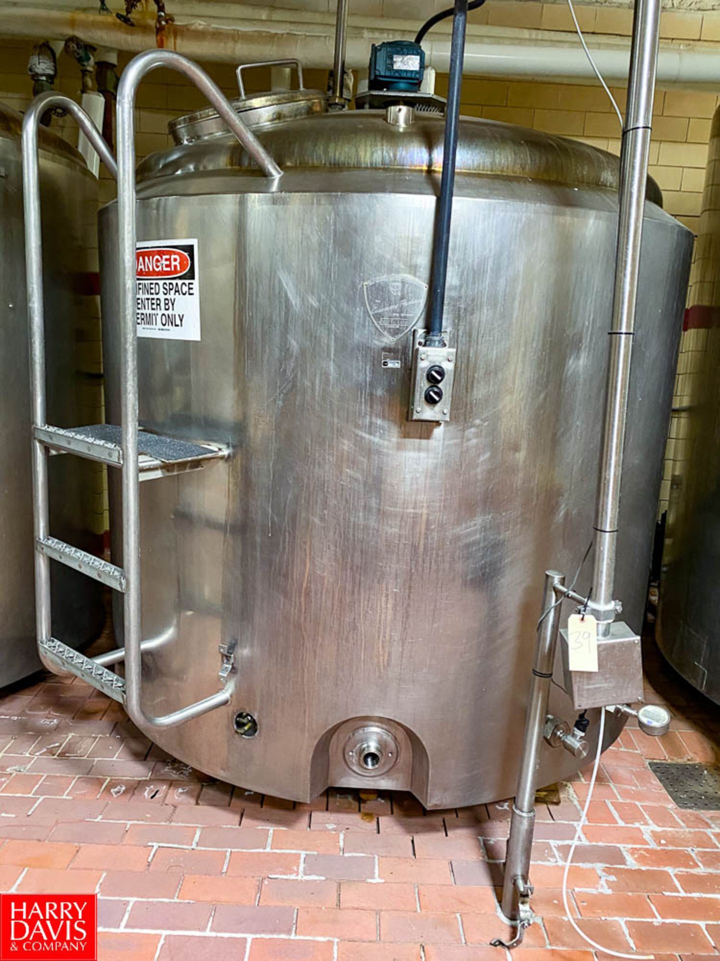Creamery Package 1,000 Gallon S/S Processor, S/N P-1000-8639, with Vertical Sweep Agitation and