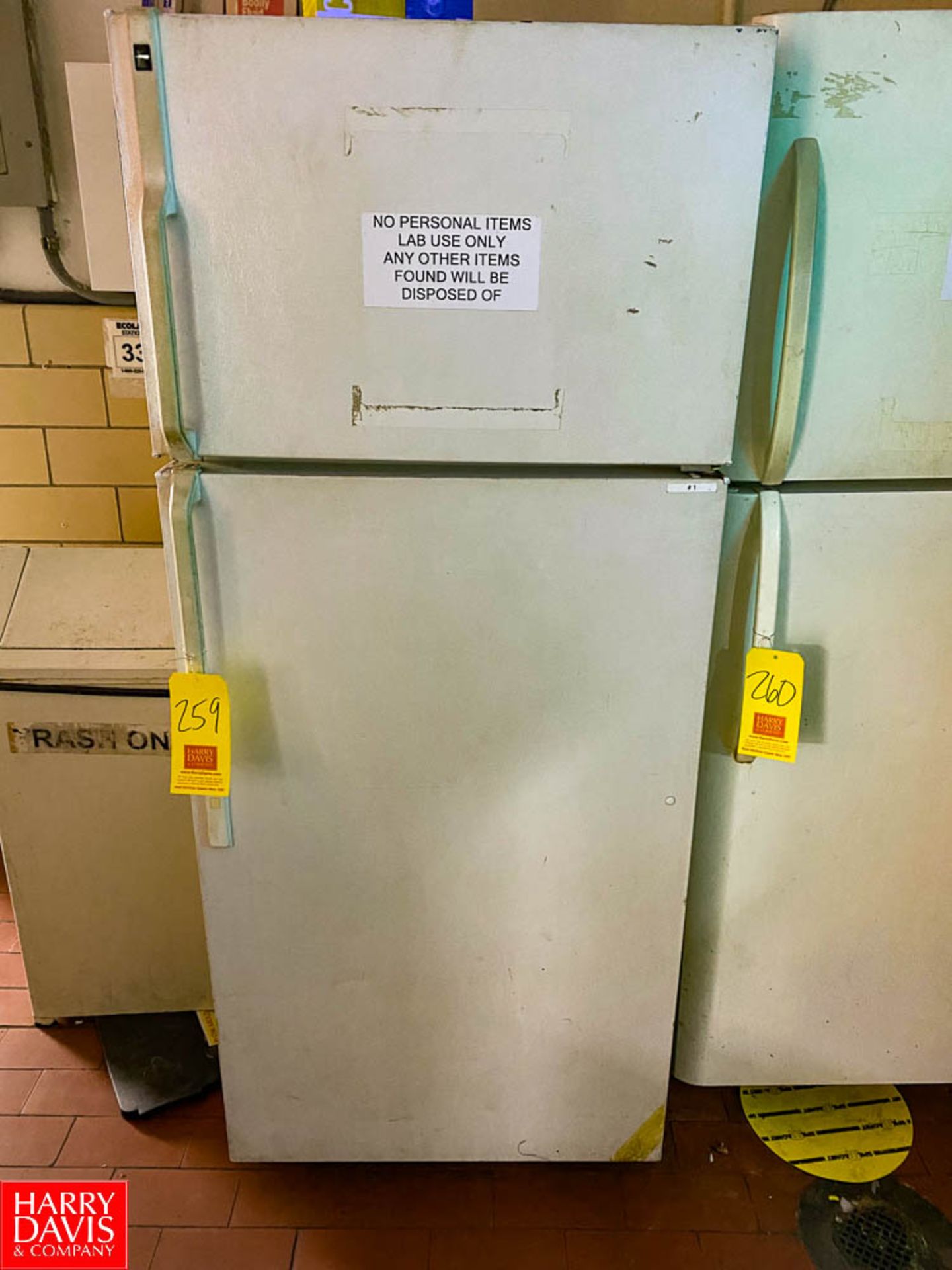 GE Refrigerator/Freezer - Rigging Fee $75