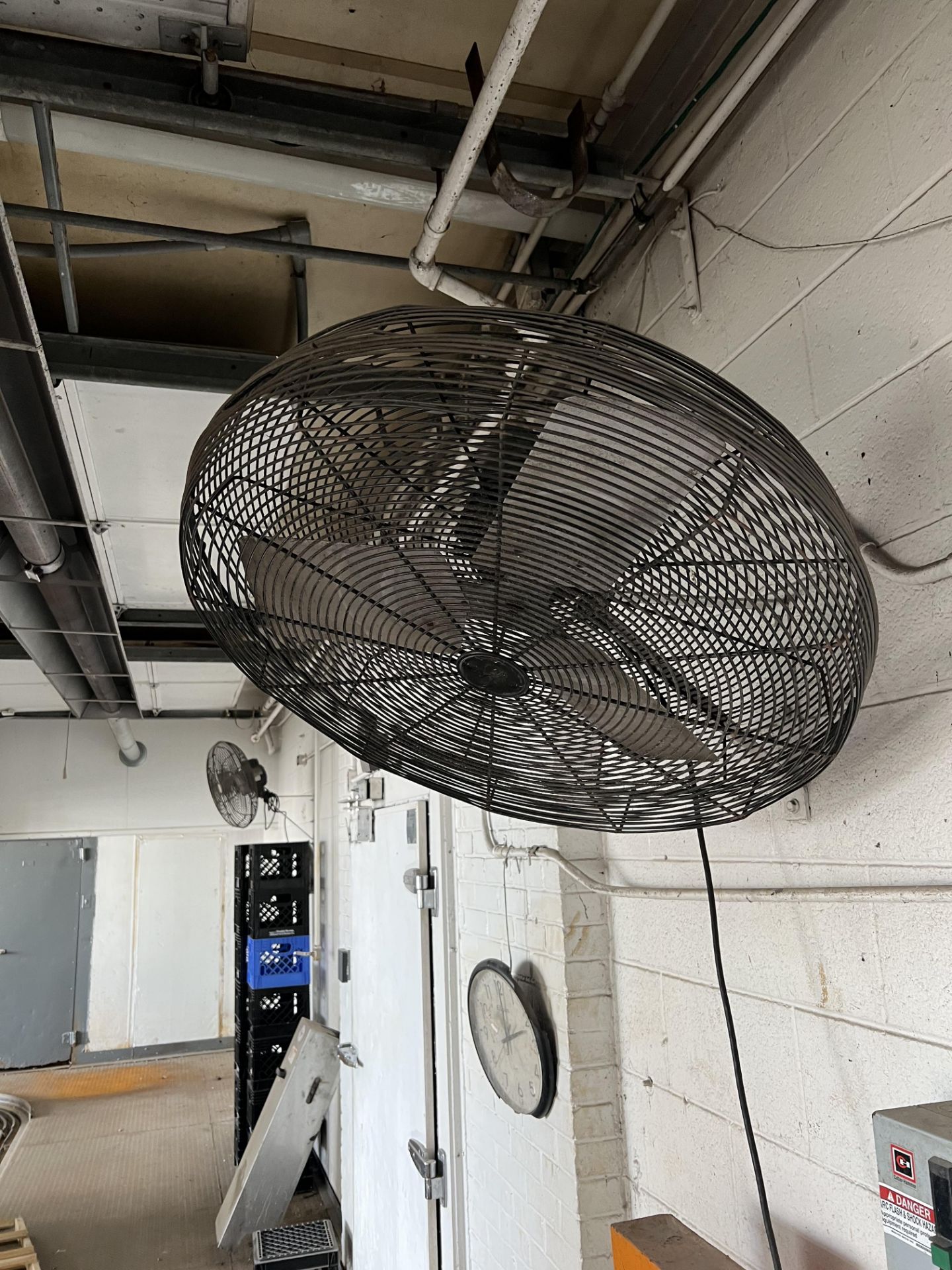 (2) Mountable Fan S, 32" and 24" Diameter- Rigging Fee: $75