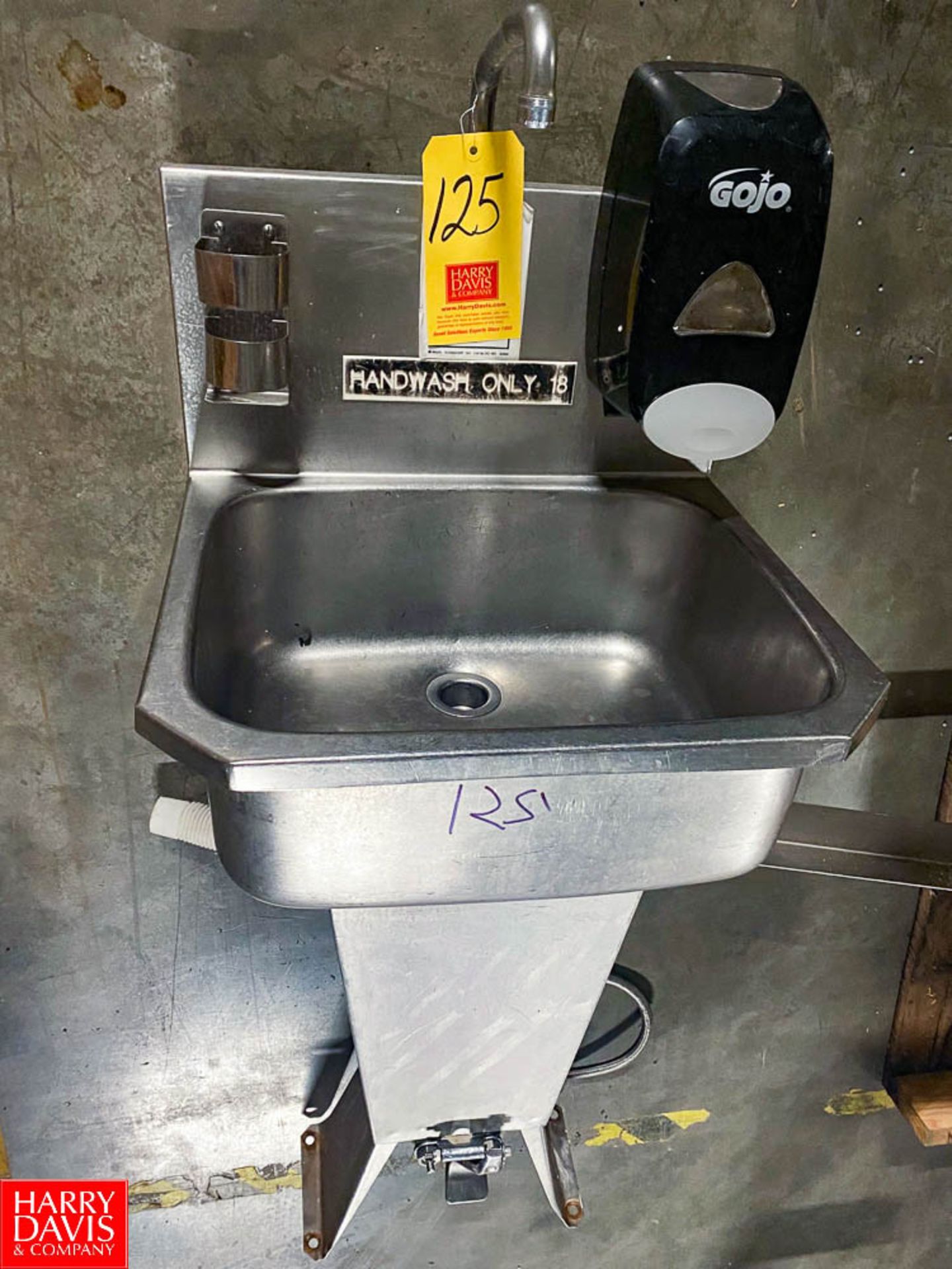 S/S Wash Sink, with Controls - Rigging Fee: $150