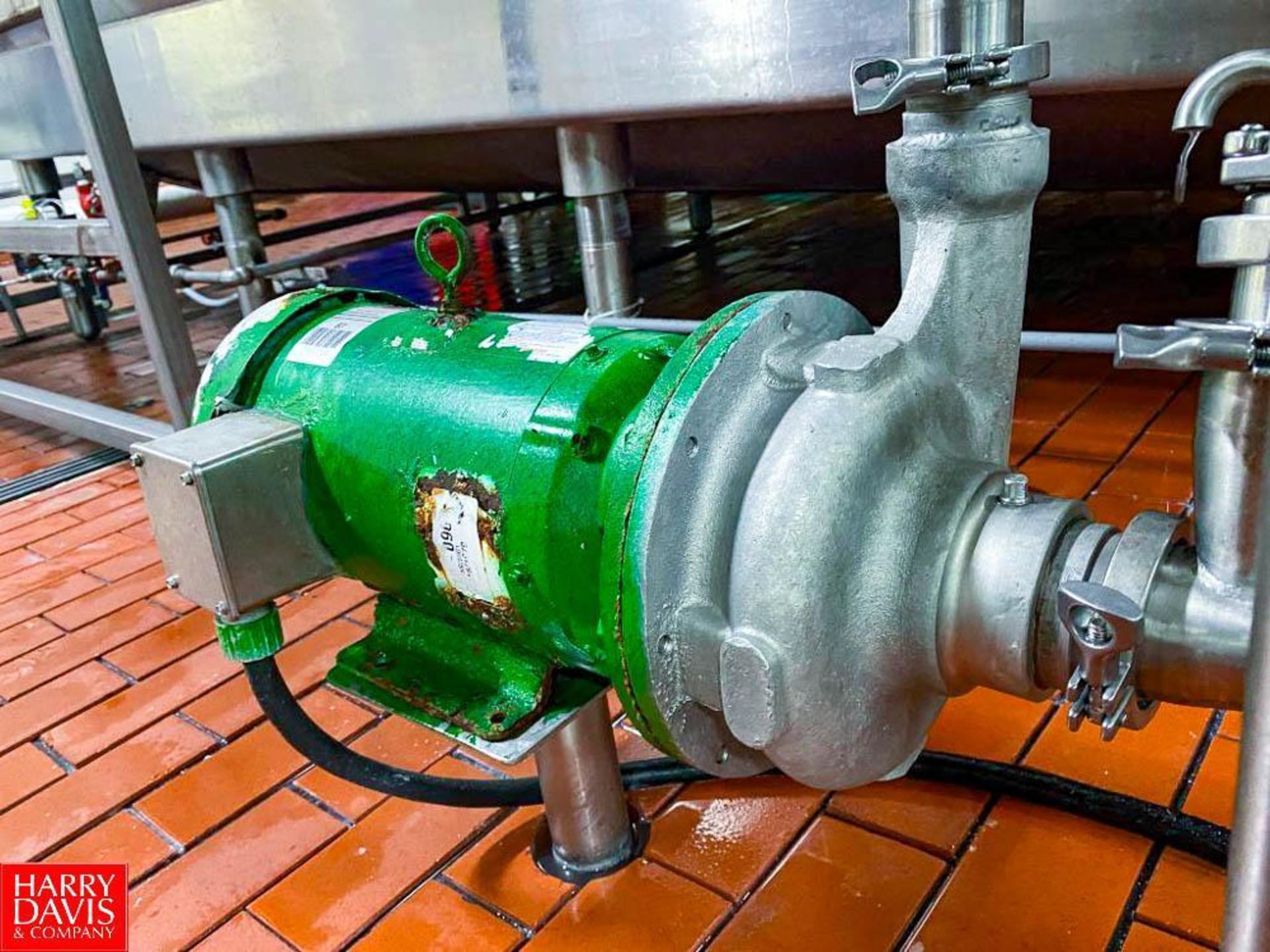 Ampco Centrifugal Pump with 3" x 2" S/S Head, Clamp-Type - Rigging Fee: $200