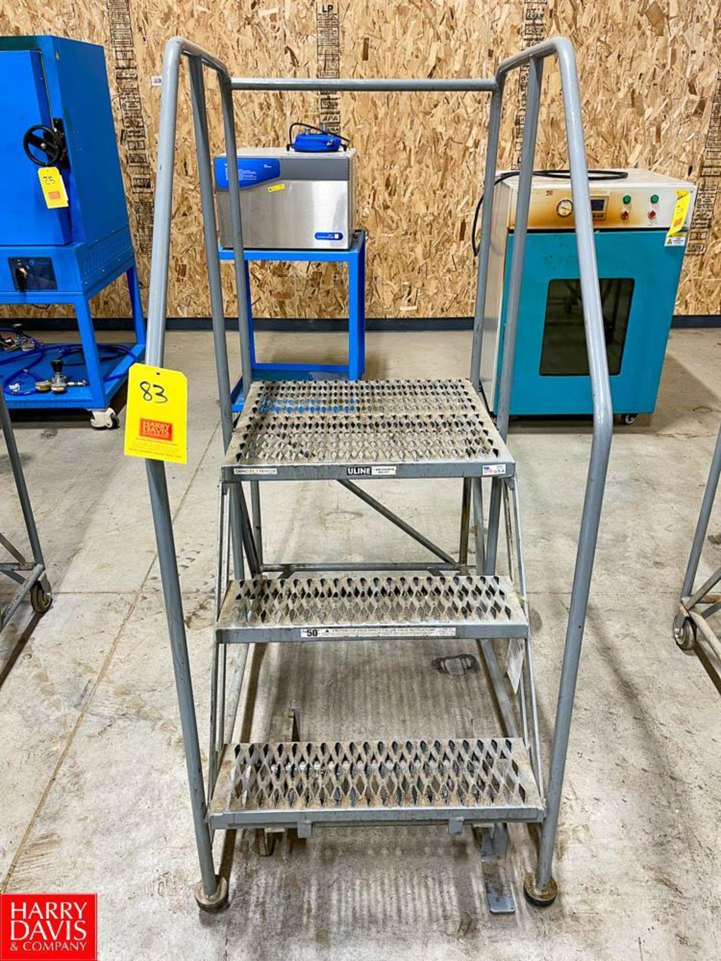 Uline 30" Portable Staircase, 800 LB Capacity