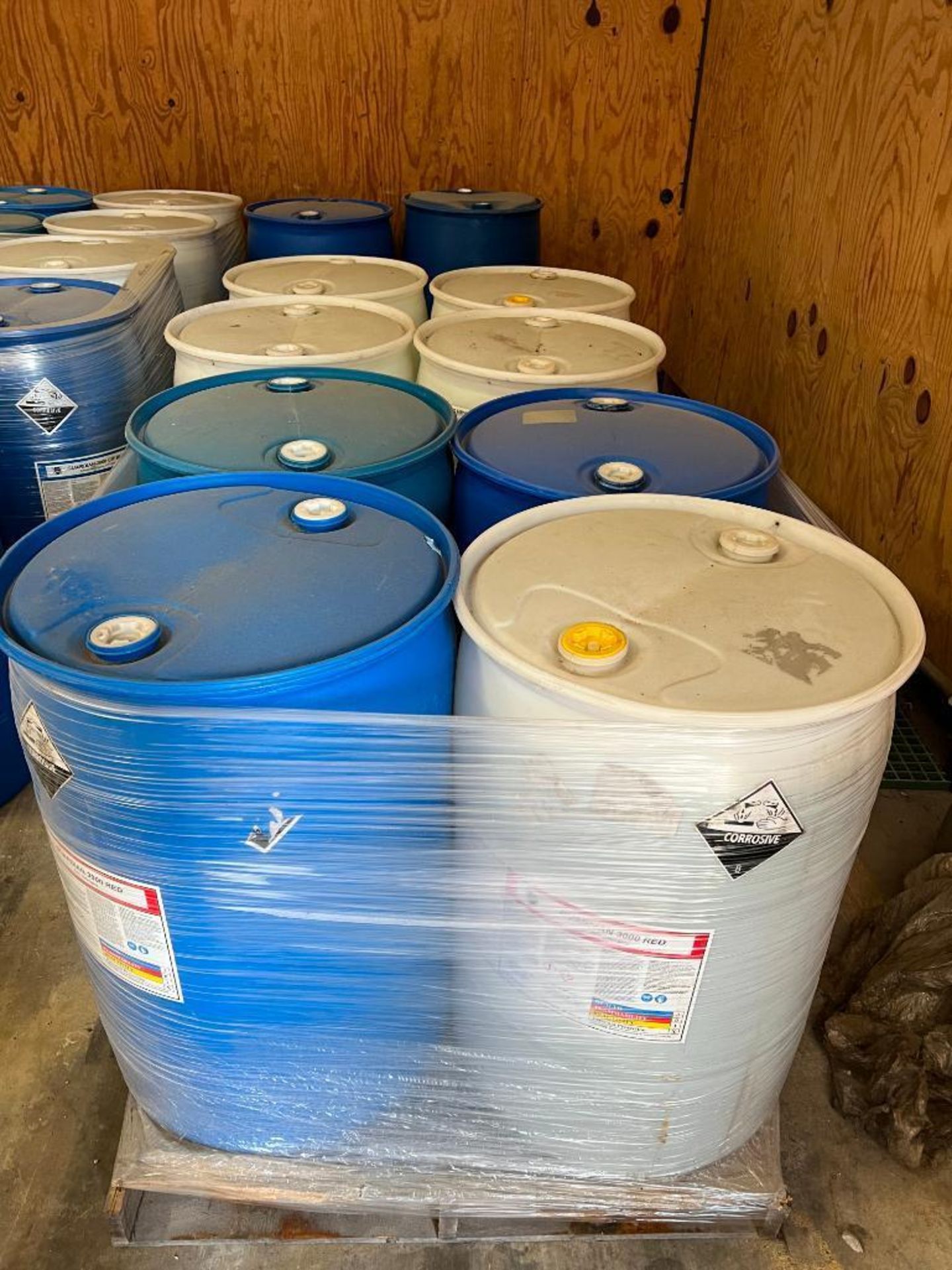 55 Gallon Barrels Guardian 3000 Red Acid Detergent - Image 4 of 4