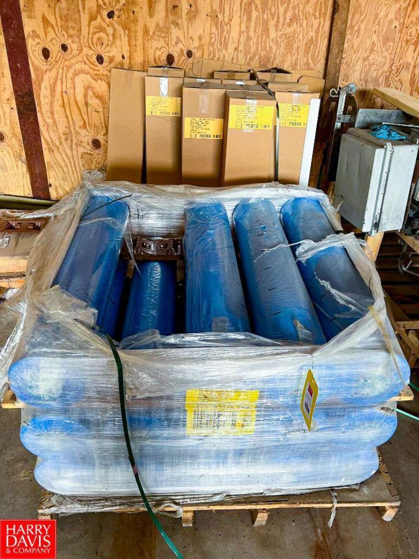 Blue Barrel Bags, 3 Mil dim 65" x 42" - Image 2 of 4