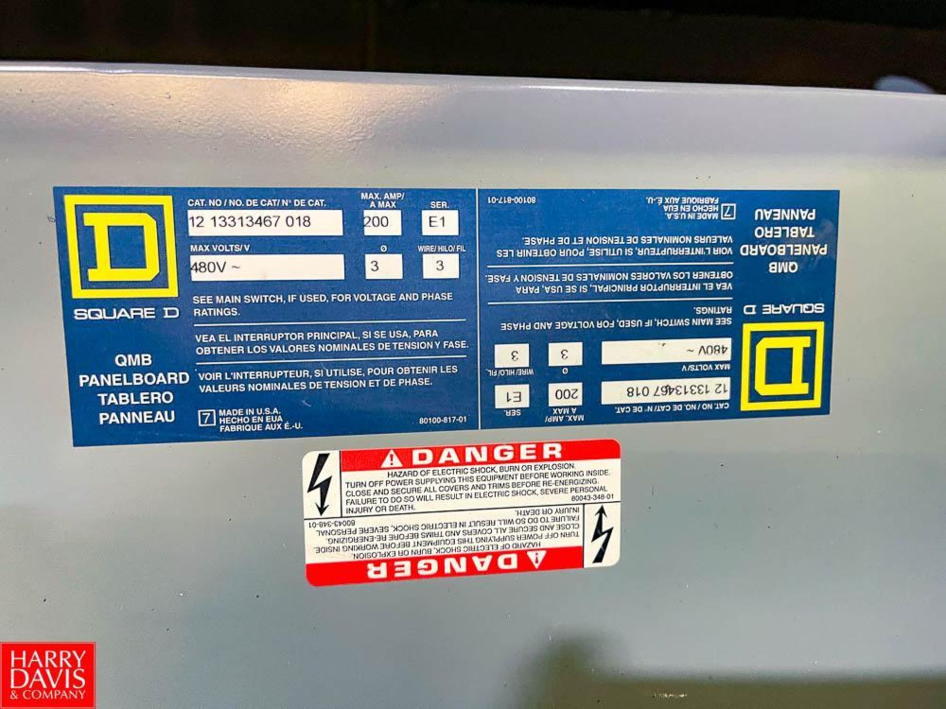 Square D 480 Volt, 200 AMP Panel with 12 Breakers, Catalog Number: 12-13313467-018 - Image 2 of 3