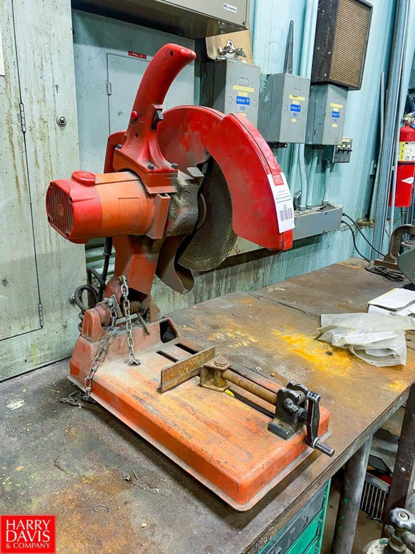 Milwaukee Heavy-Duty 14'' Abrasive Cut-Off Saw, Model: 6175, S/N: 93401925, 120 AC, 15 Amps, 3,500 R - Image 2 of 4