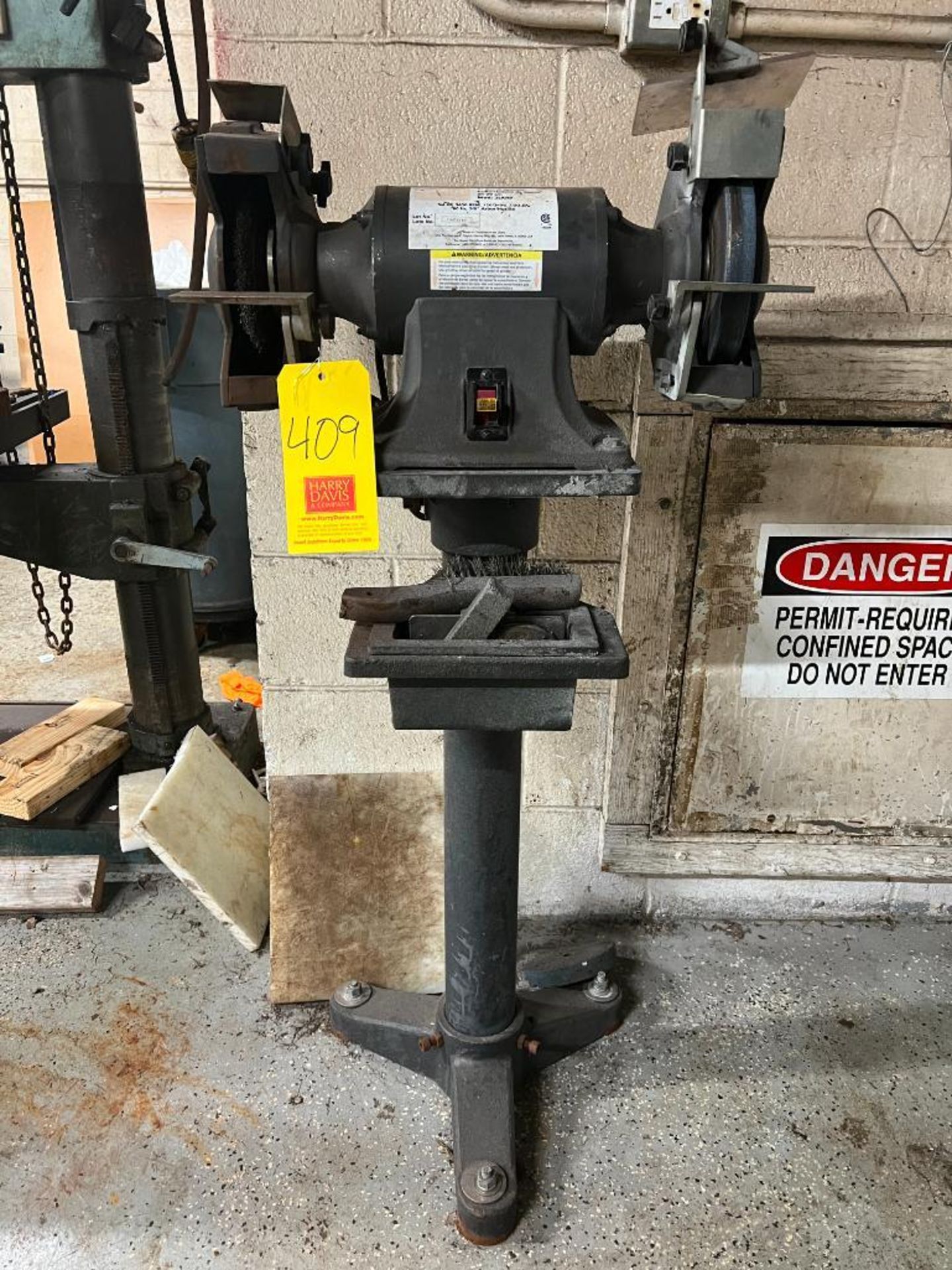 Dayton Double End Grinder - Rigging Fee: $200