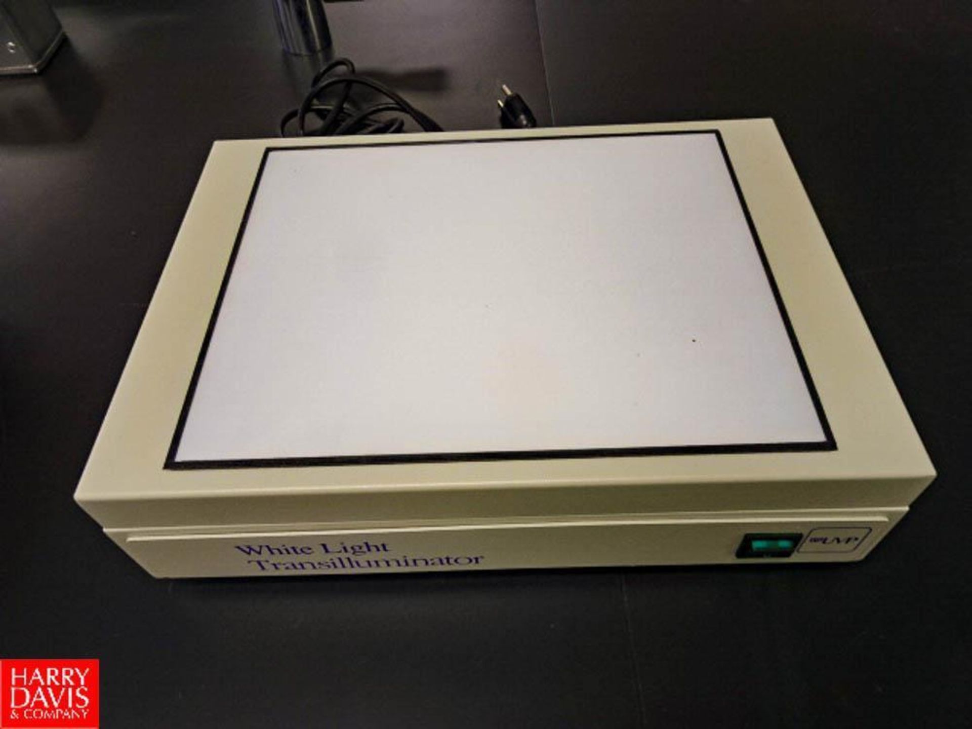 UVP Whight Light Transilluminator, Model: TW-26, S/N: 111907-002 - Rigging Fee: $50 - Image 2 of 3