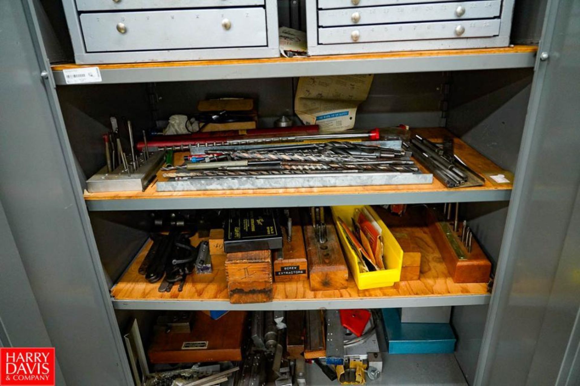 Contents of Tool Storage Crib 1 (3) 2 Door Metal Cabinet Filled with Lathe Tooling Bars, Collets, Dr - Image 23 of 24