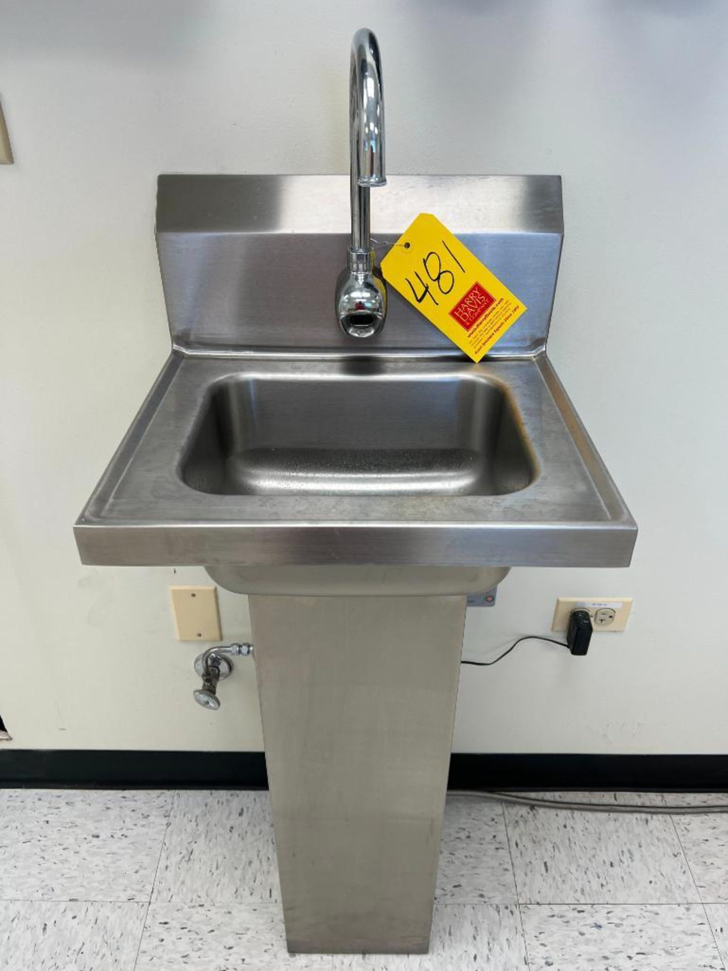 S/S Automated Hand Sink - Rigging Fee: $200
