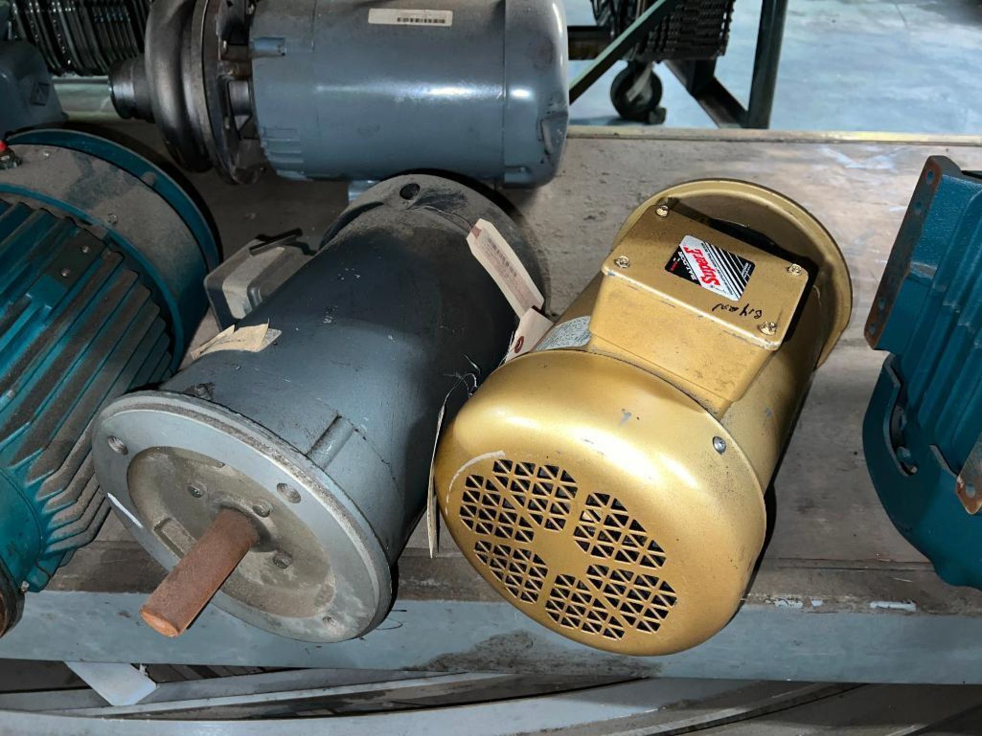 Assorted 5 HP Motors Including Baldor's - Rigging Fees: $500 - Image 3 of 5