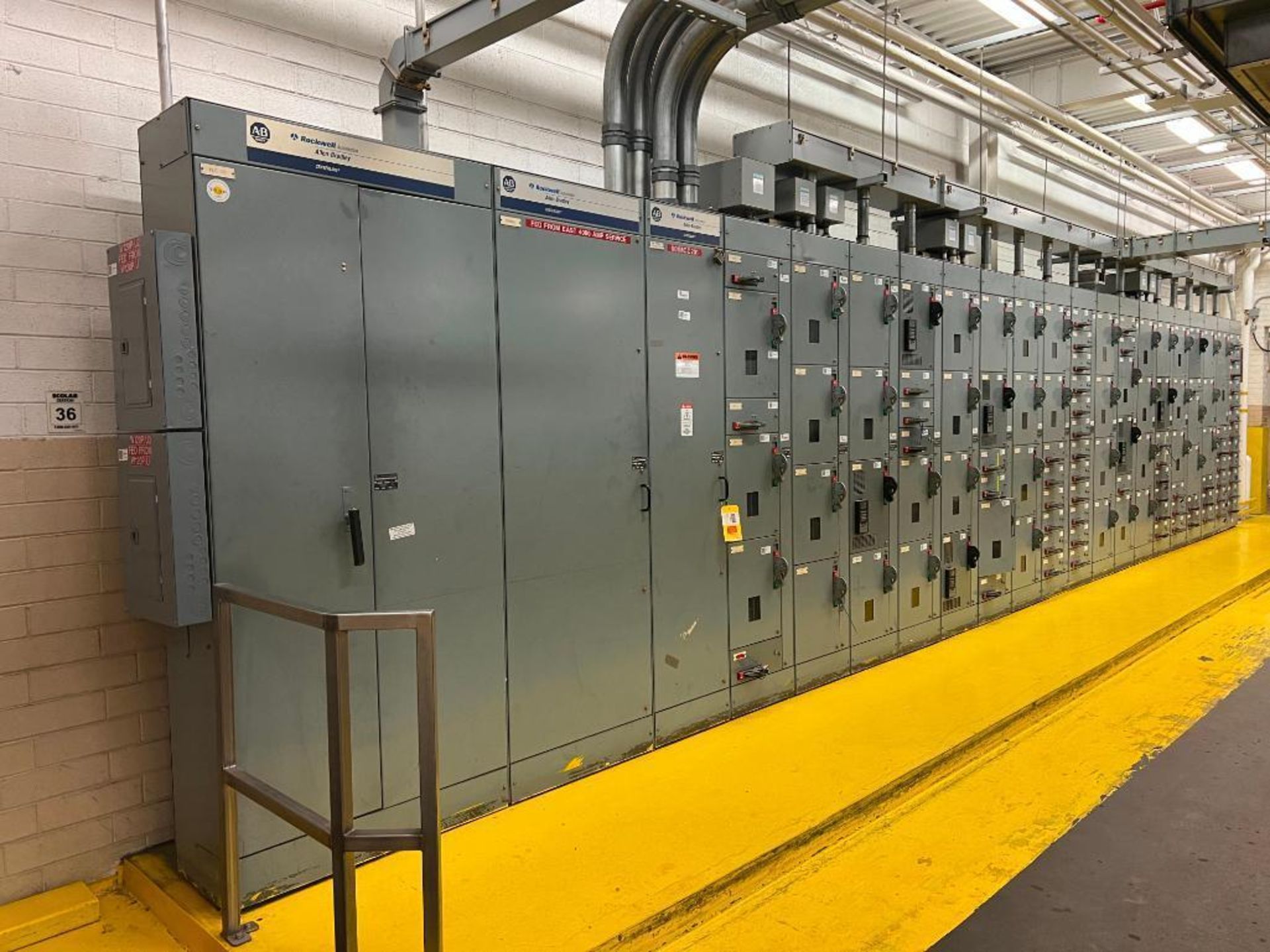Allen-Bradley Bulletin 2100 Motor Control Center with (50) Disconnect, 2,000 AMP Horizontal - Image 3 of 9