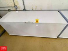 2021 Frigidaire 82"W Reach In Chest Freezer, Model: FFFC25M4TW